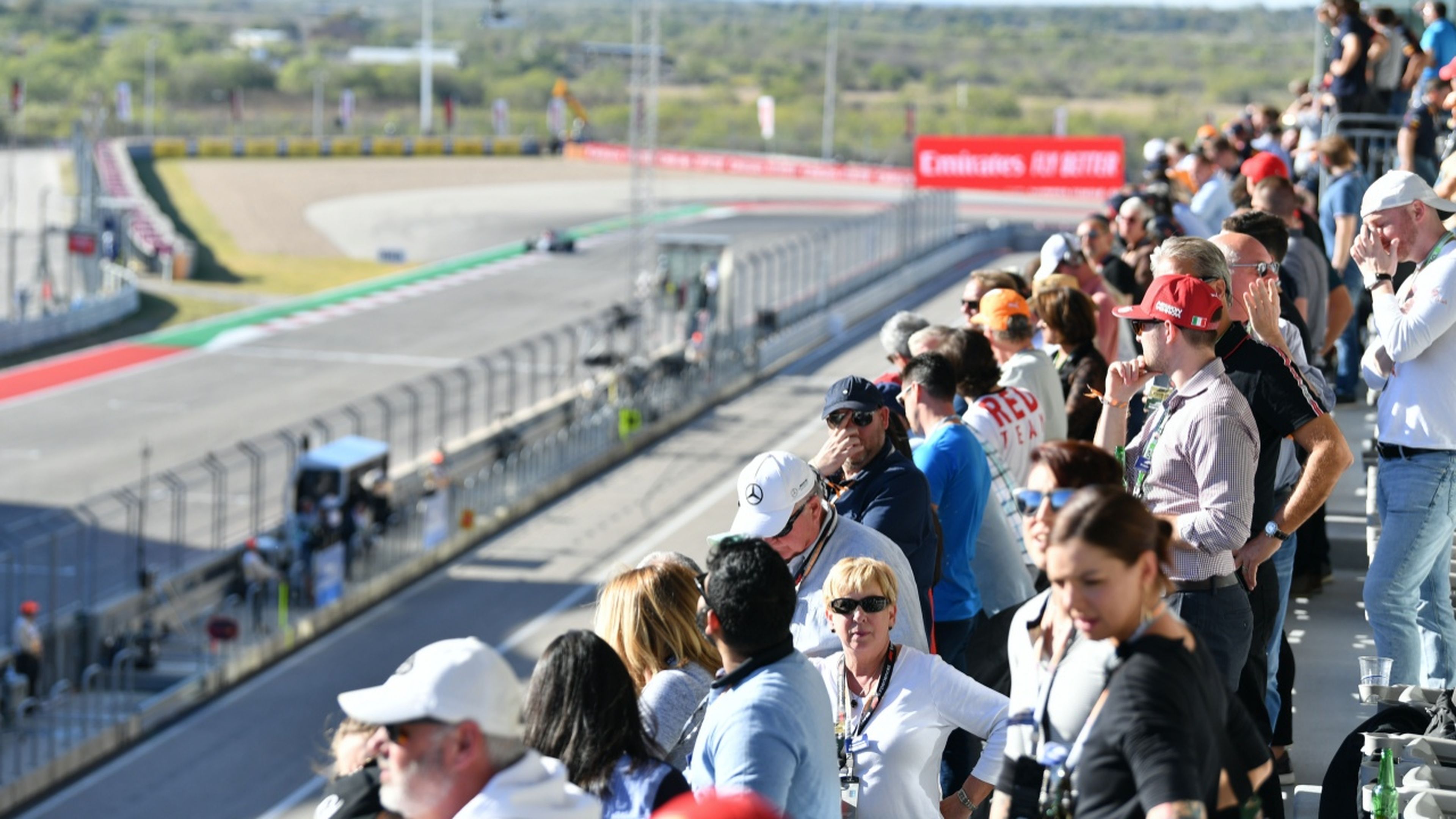 Carrera F1 con publico