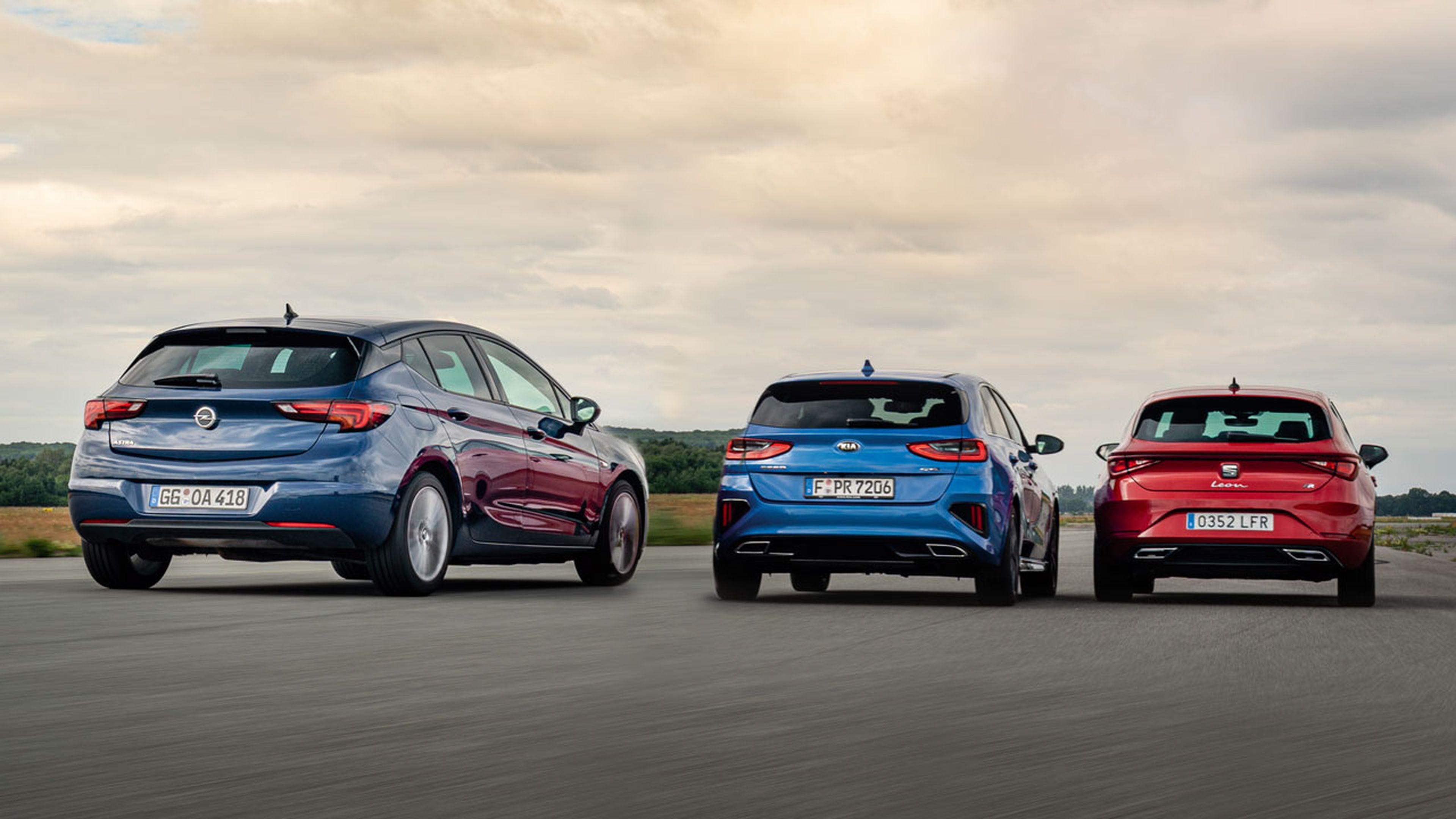 Comparativa: Seat León 2020 contra Kia Ceed y Opel Astra