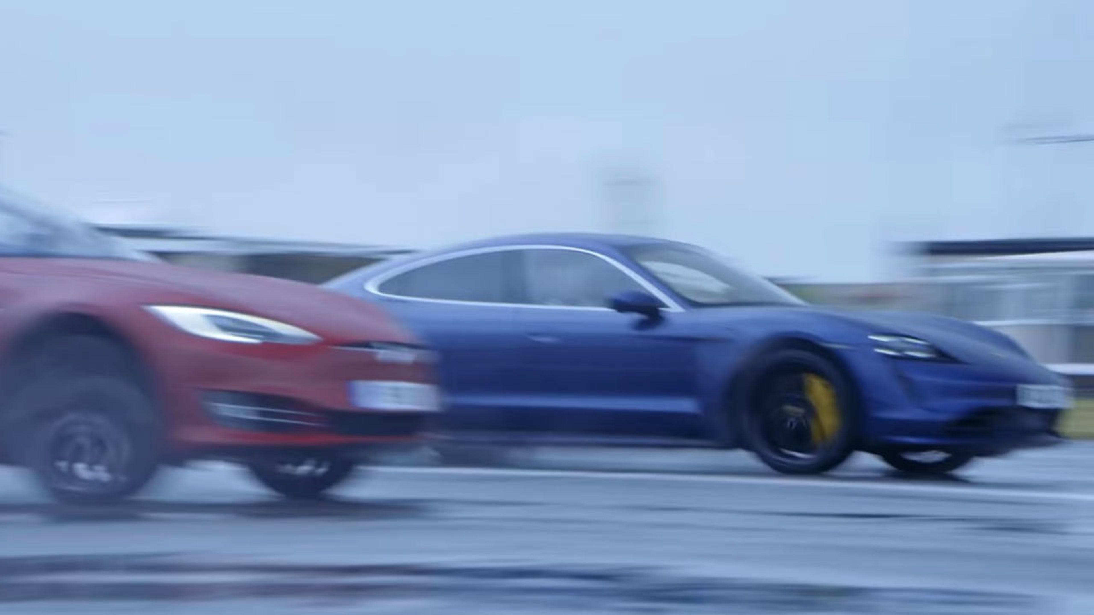 Porsche Taycan Turbo o Tesla Model S