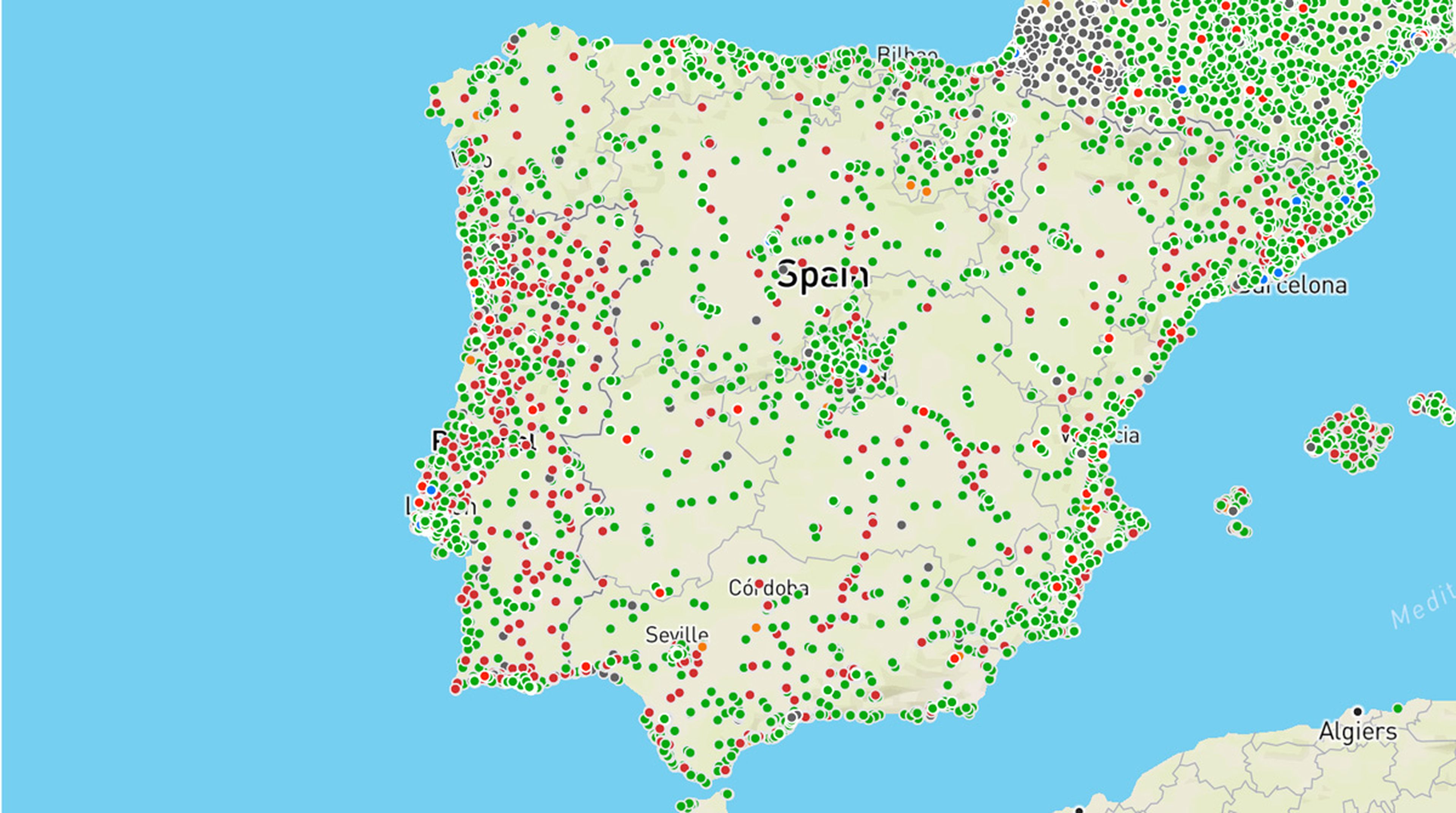 Imagen de Electromaps de los puntos de recarga que hay en España