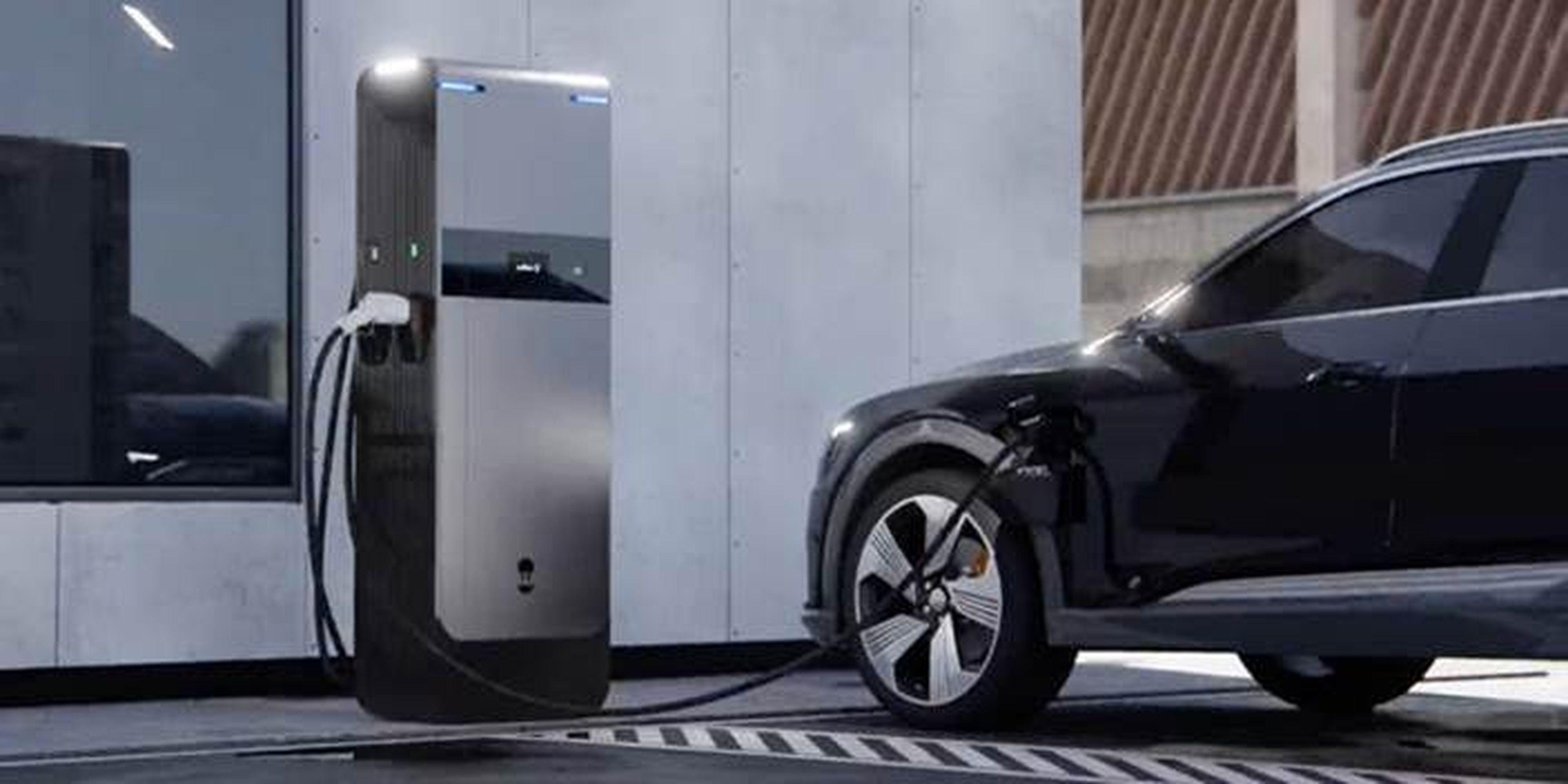 100 km en 15 minutos, el nuevo supercargador de wallbox para coches eléctricos