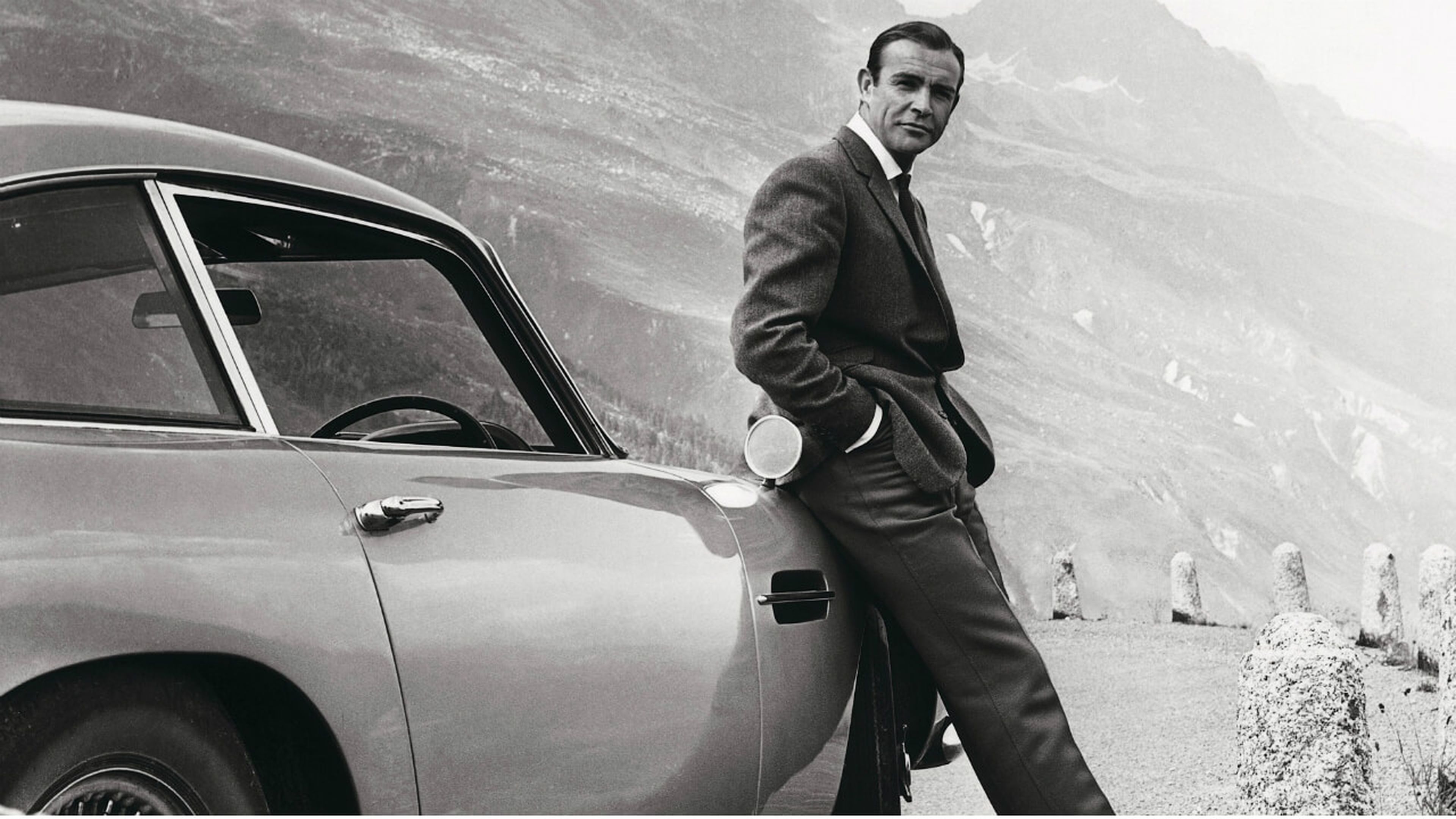 Así eran los coches que condujo el James Bond de Sean Connery