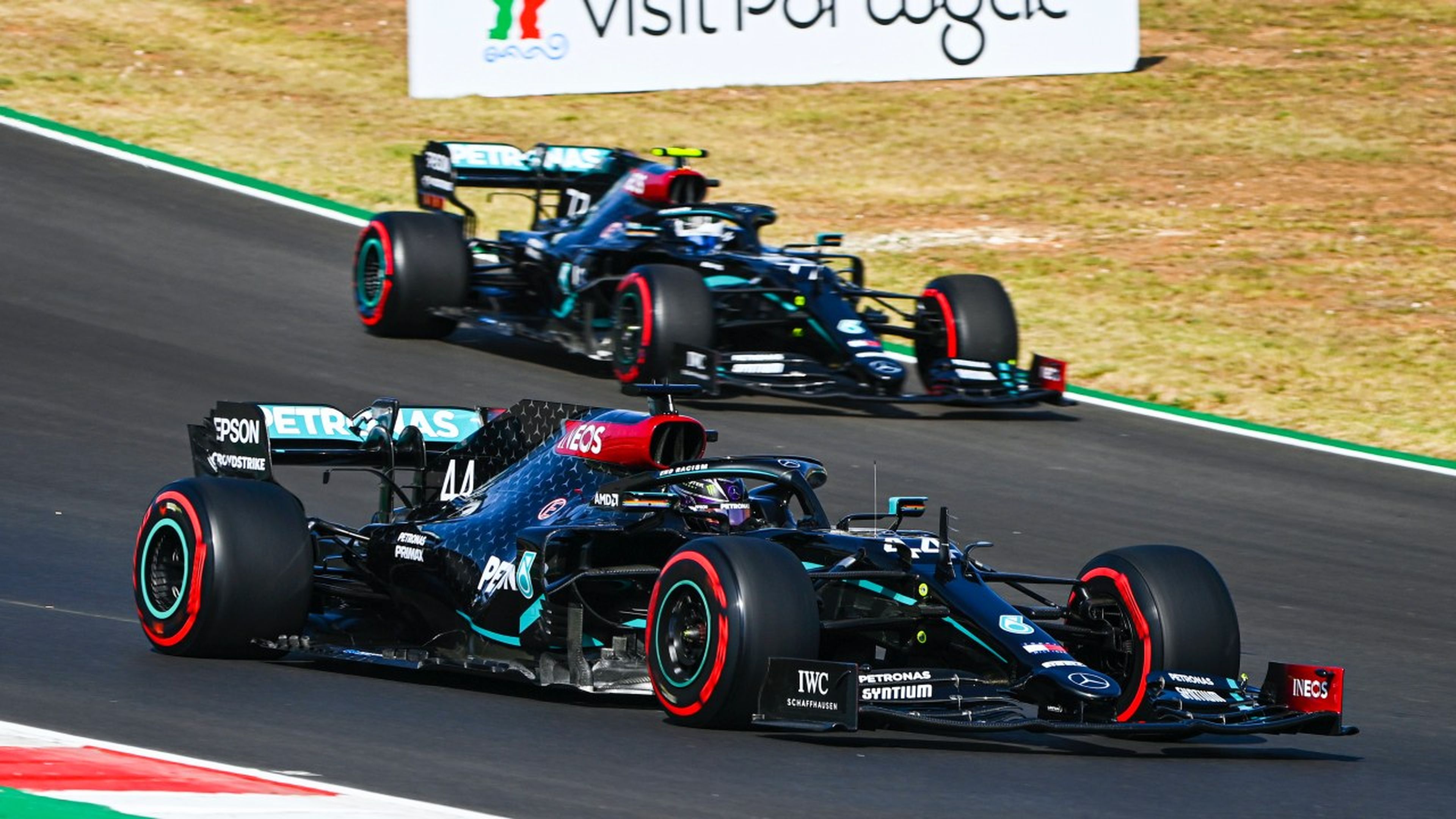 Hamilton y Bottas en Portugal