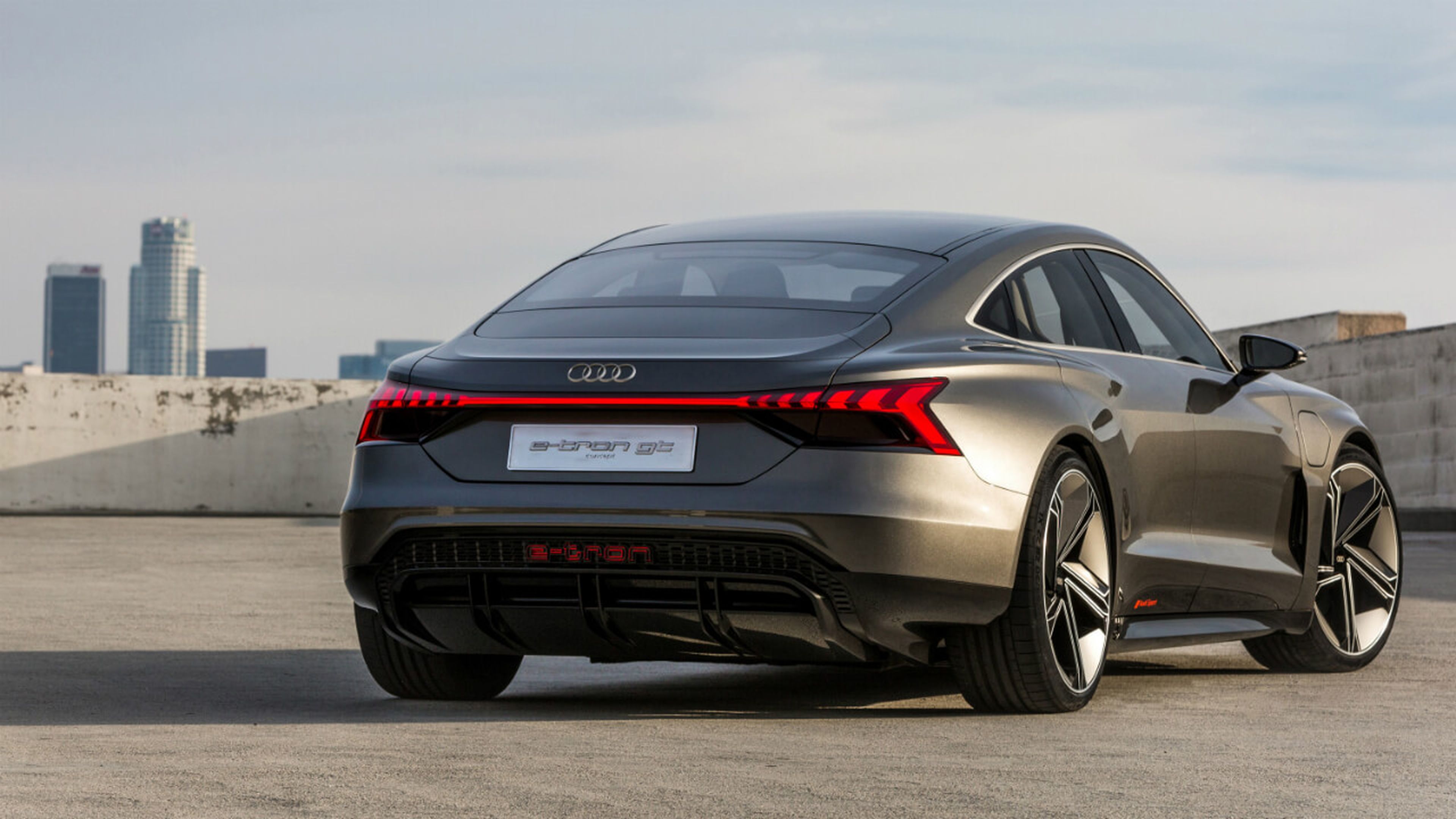 ¿Veremos un Audi e-tron GT RS? Sí y llegará con el toque de Porsche