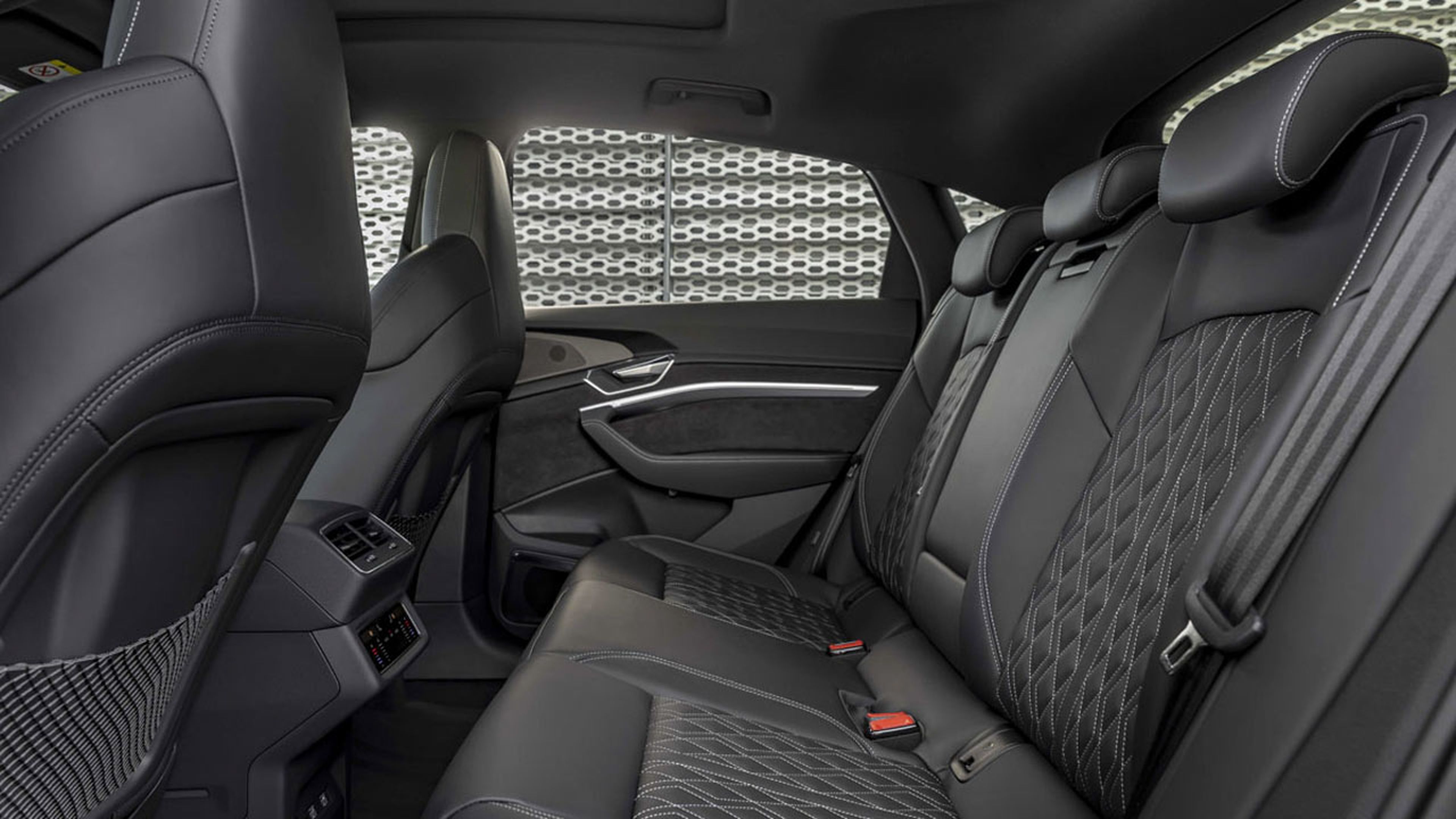 7 diferencias entre el Audi e-tron y el Audi e-tron Sportback
