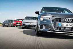 Audi A3, Volkswagen Golf, BMW Serie 1 y Mercedes Clase A