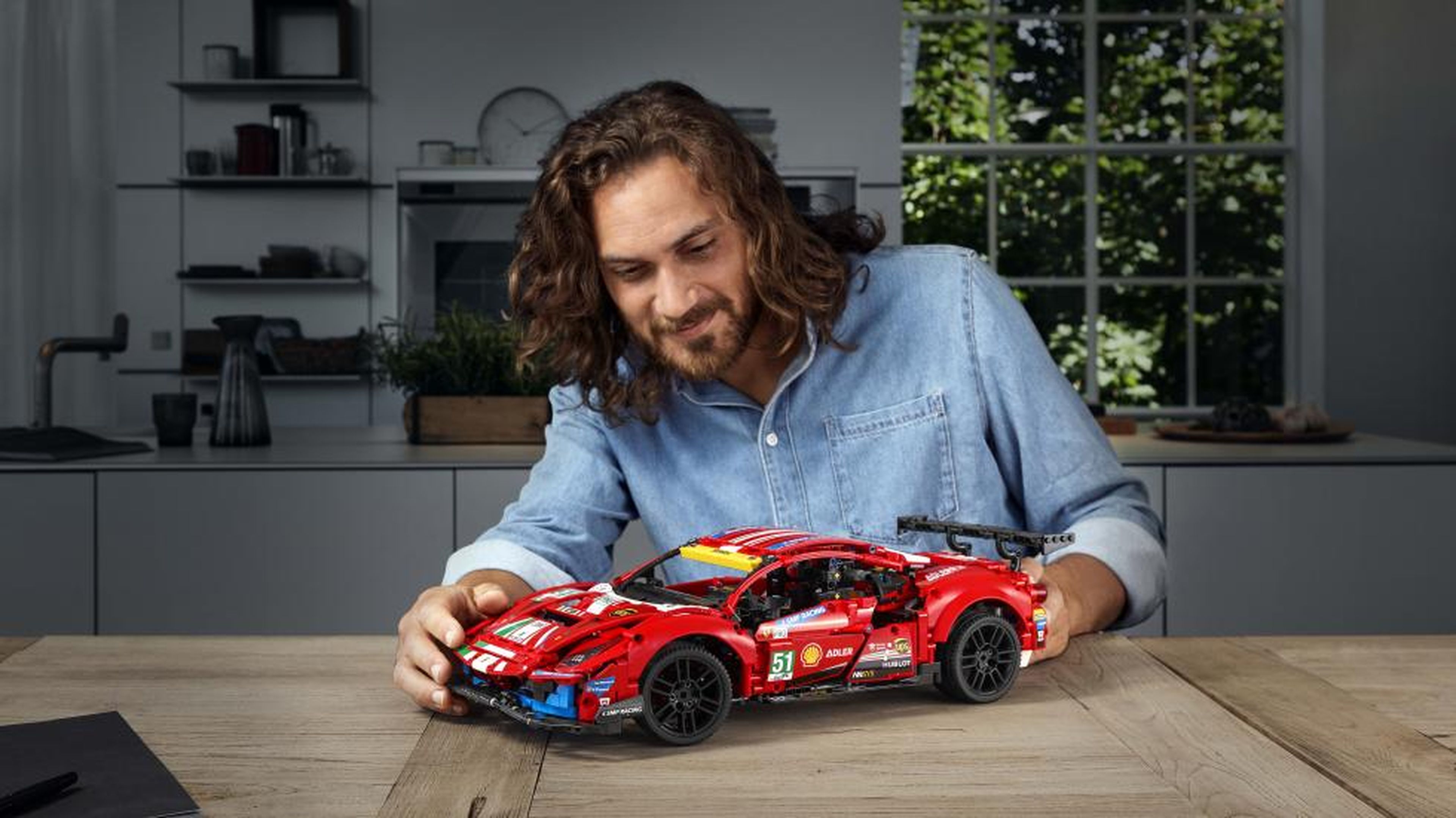 Galería: Ferrari 488 GTE de Lego