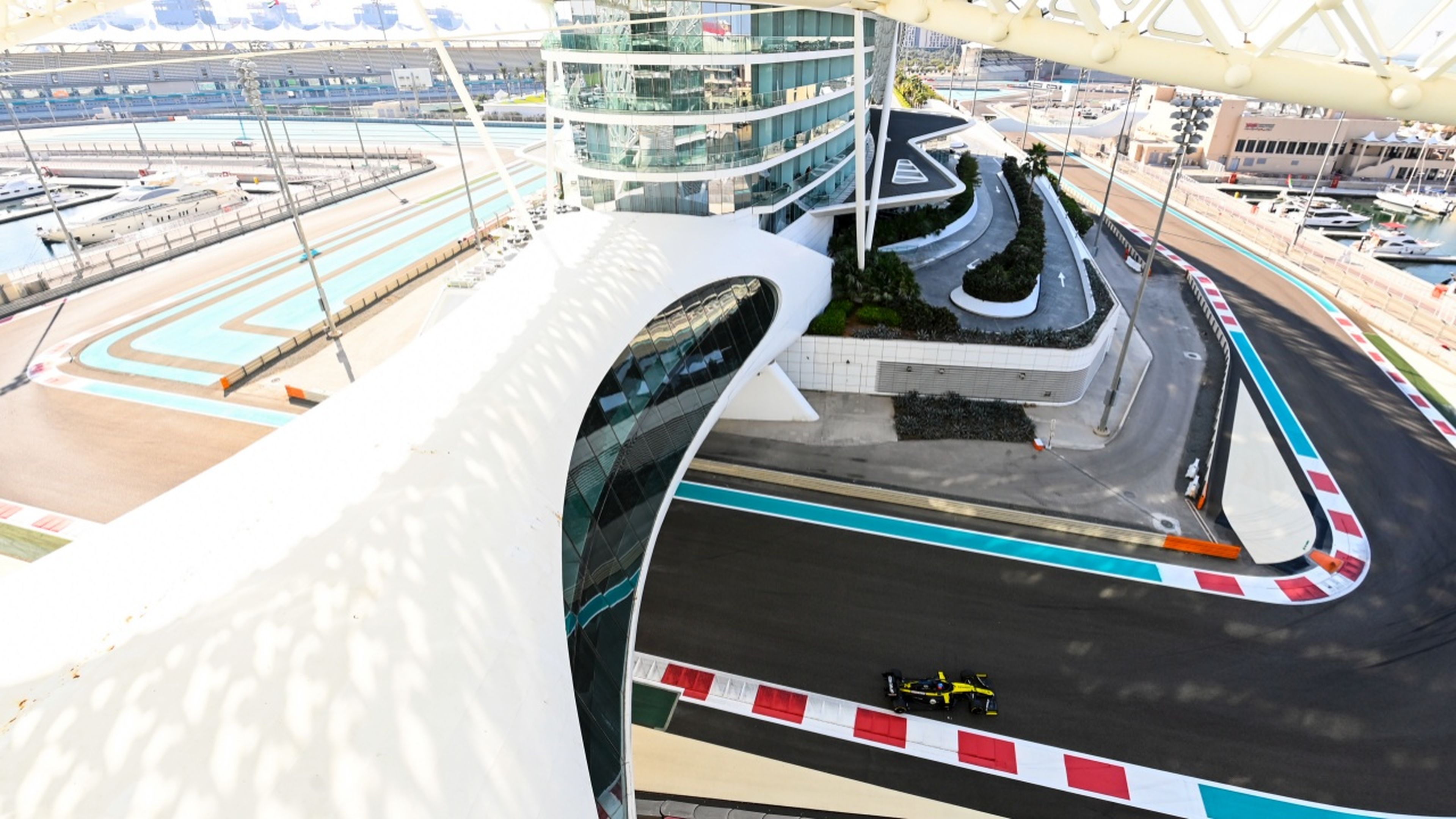 Fernando Alonso test Abu Dhabi