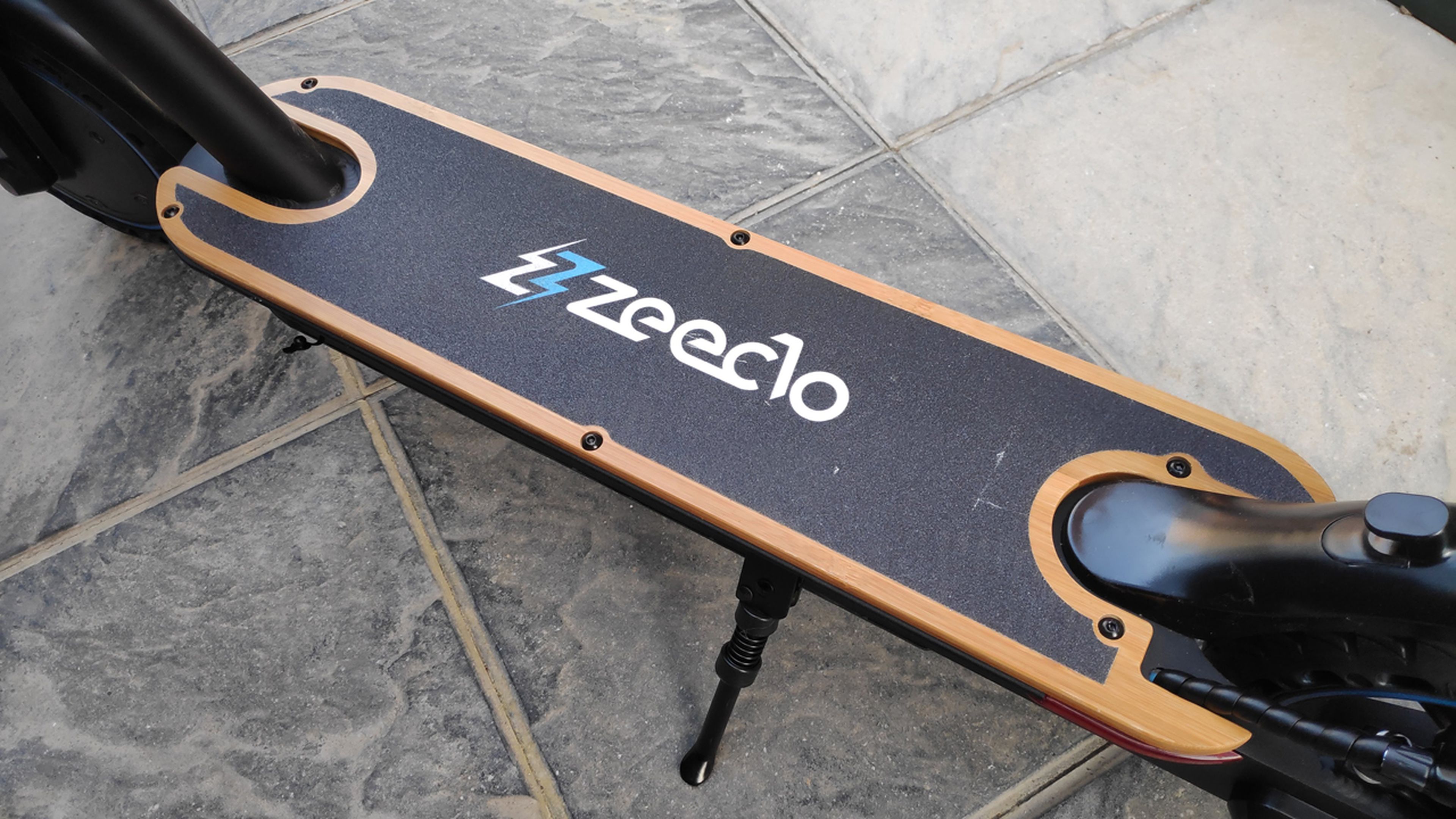 Prueba del patinete eléctrico Zeeclo Géminis, un digno rival del Xiaomi Mi Electric