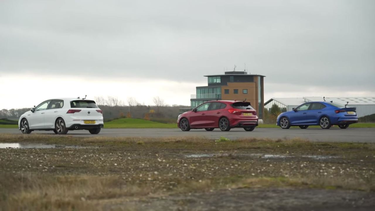 Vídeo: Volkswagen Golf GTI Vs Ford Focus ST Vs Skoda Octavia RS