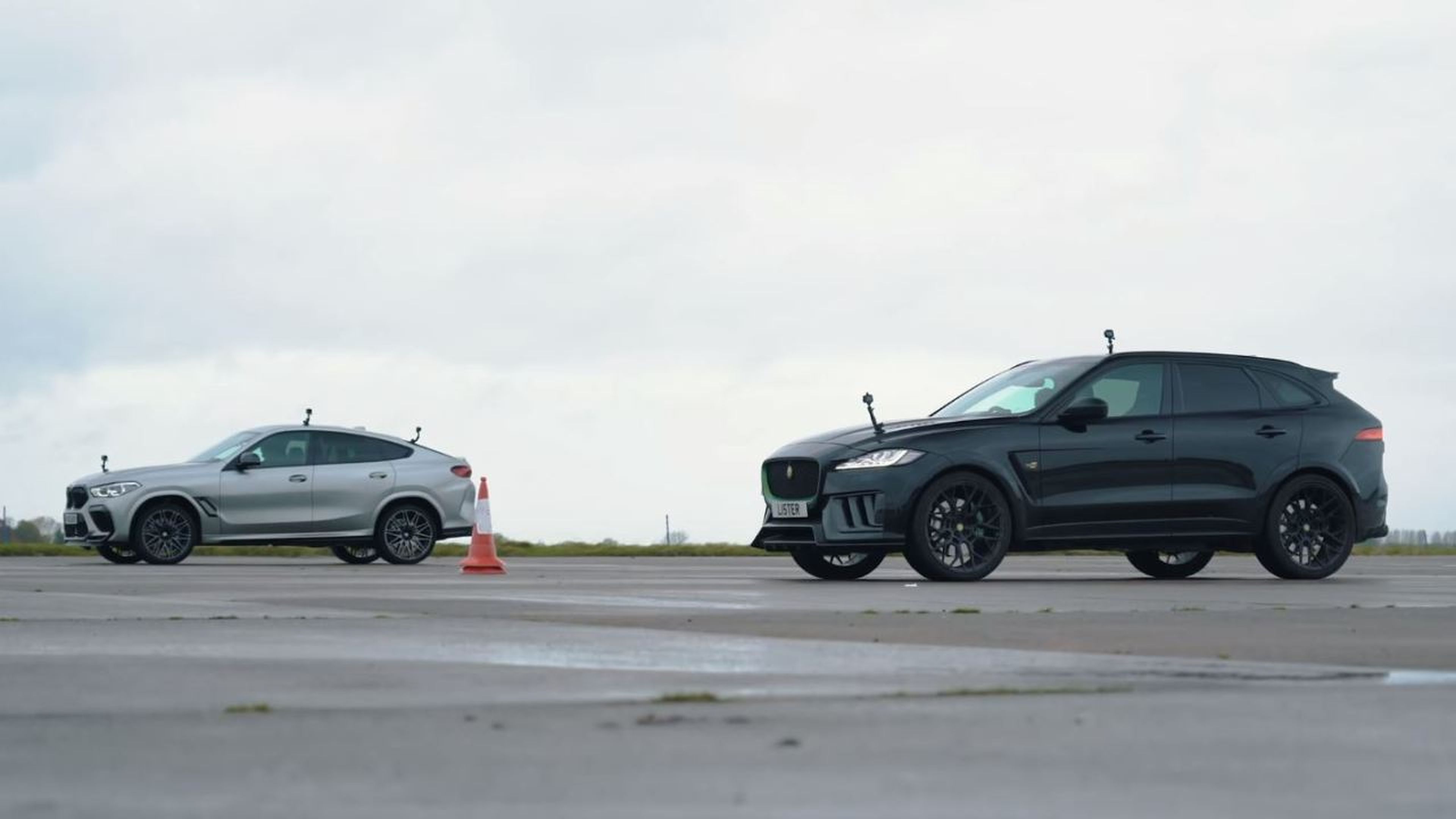 BMW X6 M Competition vs Lister Jaguar F-Pace SVR