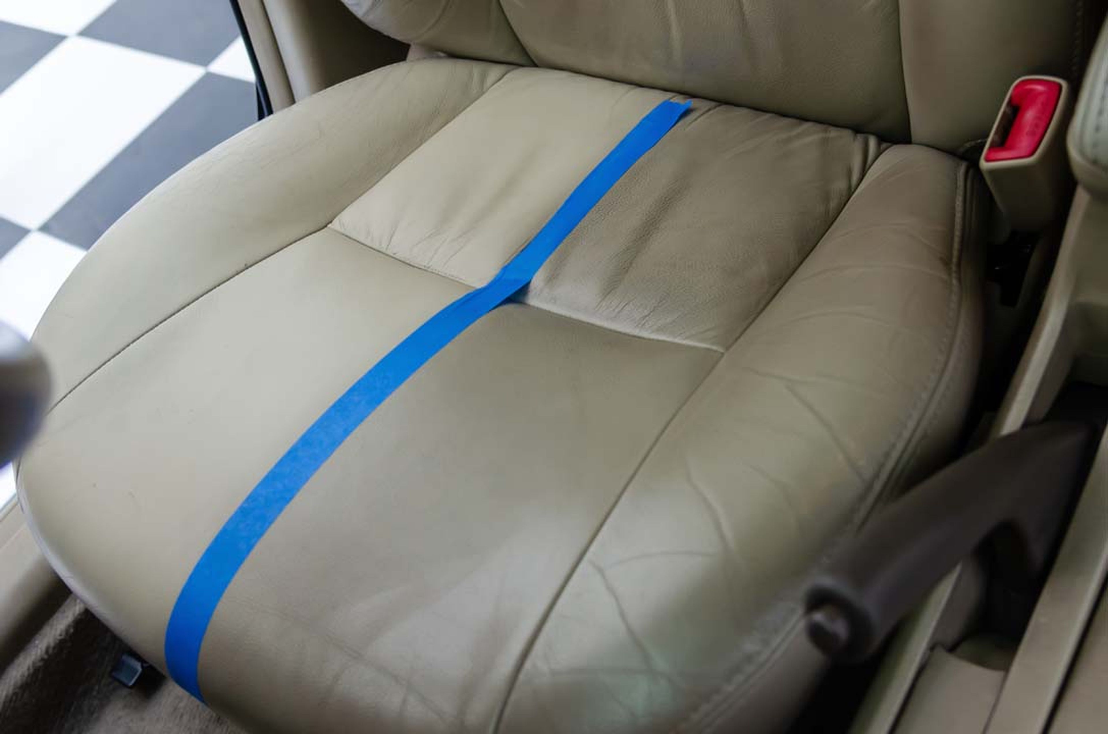 Limpiar la tapicería del coche: Guía completa - Swipcar