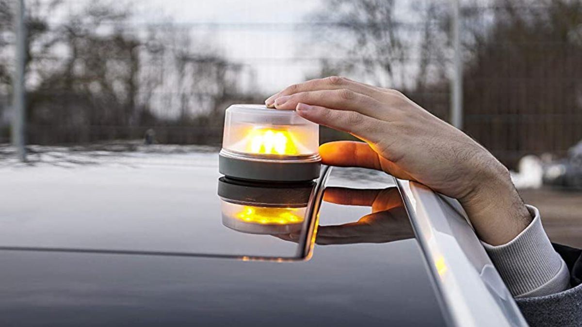 Luz emergencia v16 LED homologada DGT señalización baliza de emergencia  coche