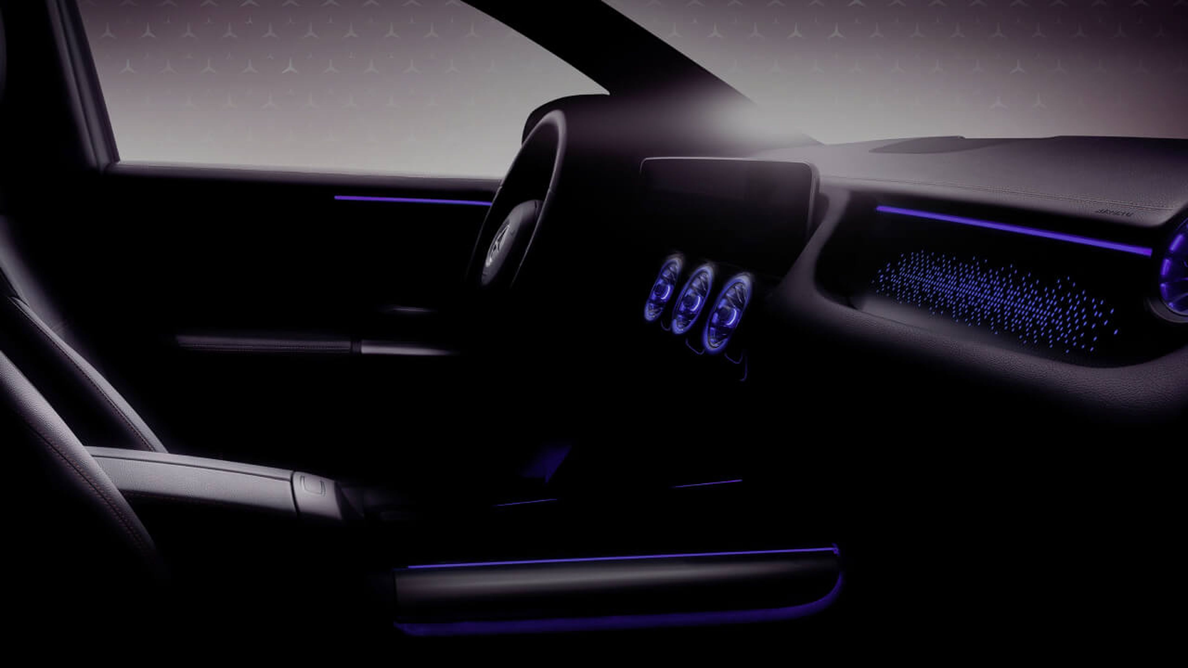 Mercedes EQA 2021: un teaser desvela cómo será su interior
