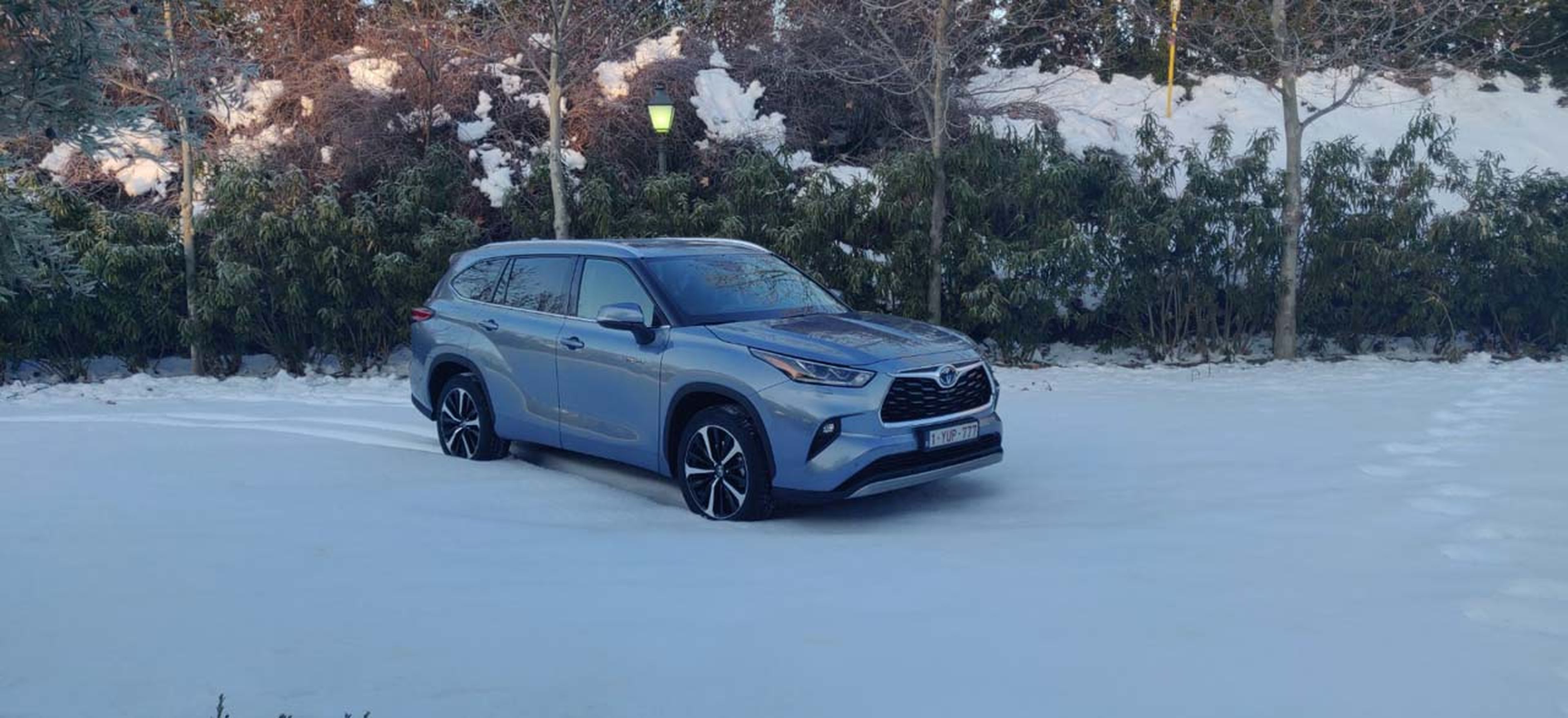 Prueba Toyota Highlander Hybrid sobre nieve