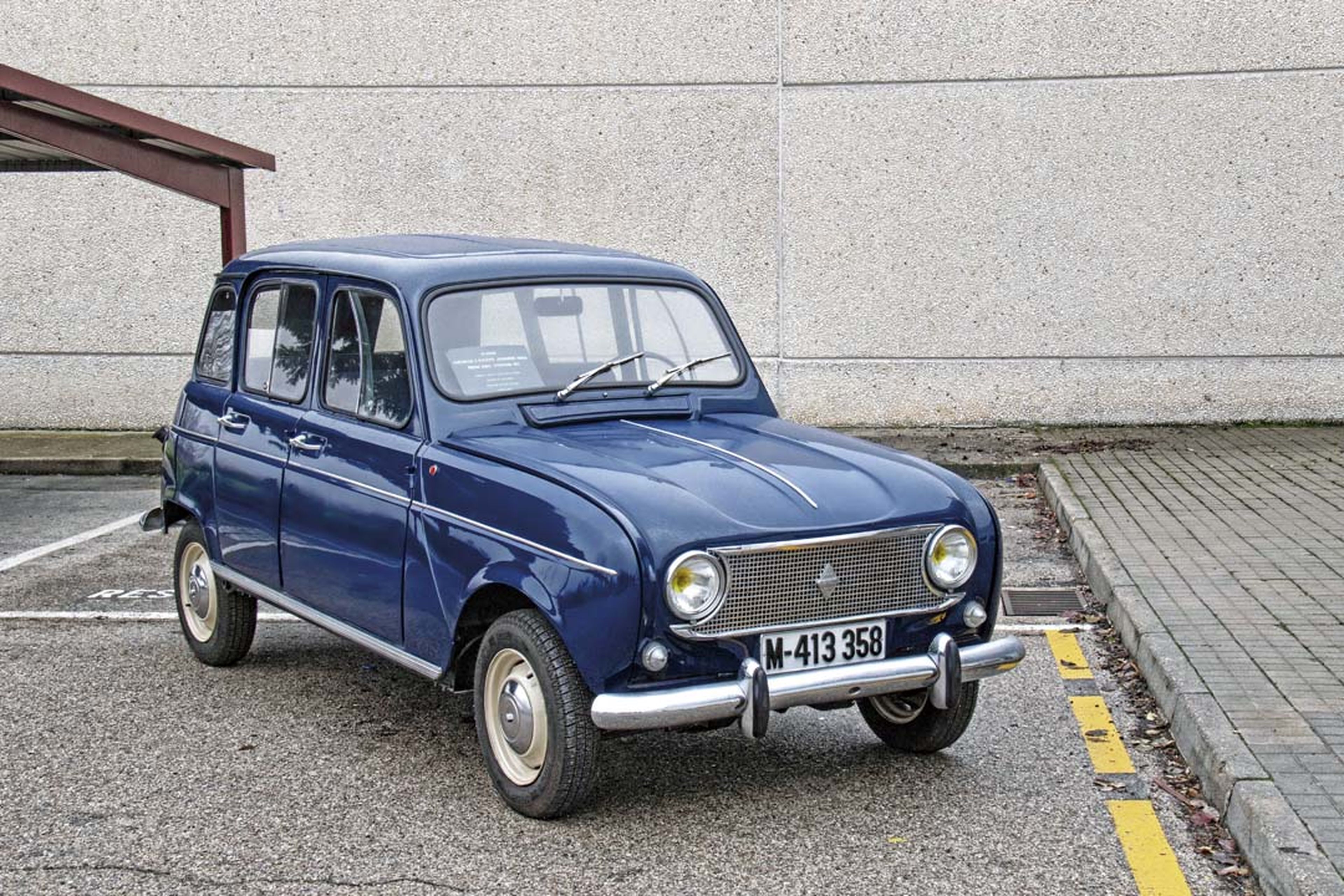 60 años del Renault 4: lo celebramos con el Cuatrolatas de Aleixandre
