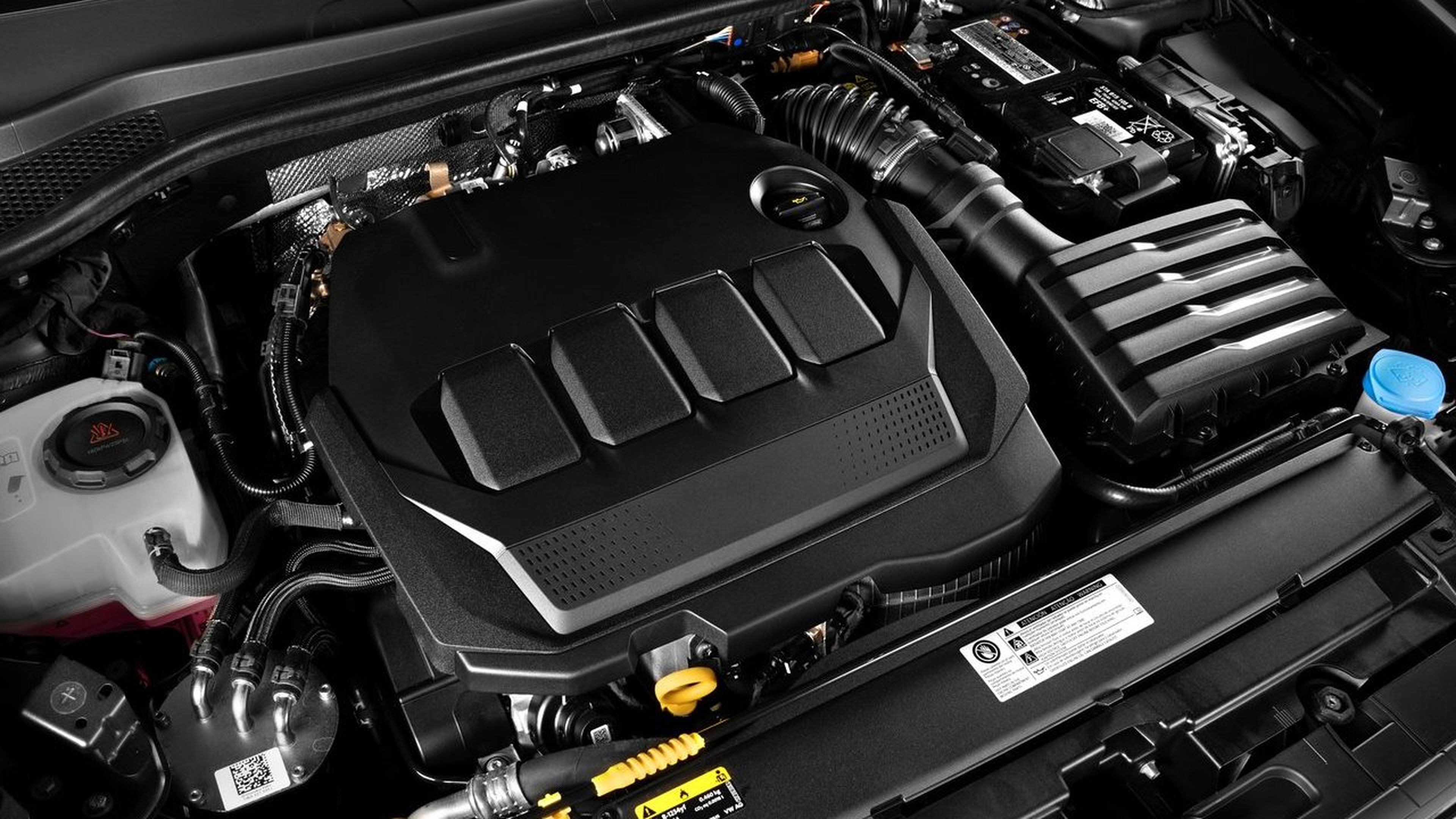 Qué motor elegir en un Seat León: gasolina, diésel, gas o híbrido