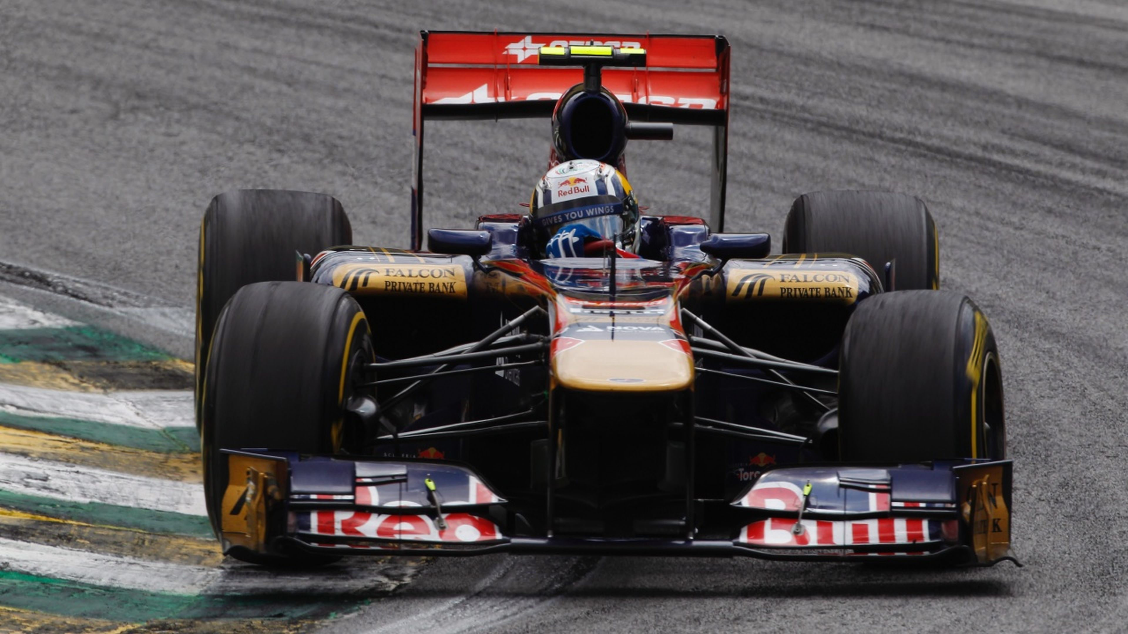 Jaime Alguersuari Toro Rosso STR6