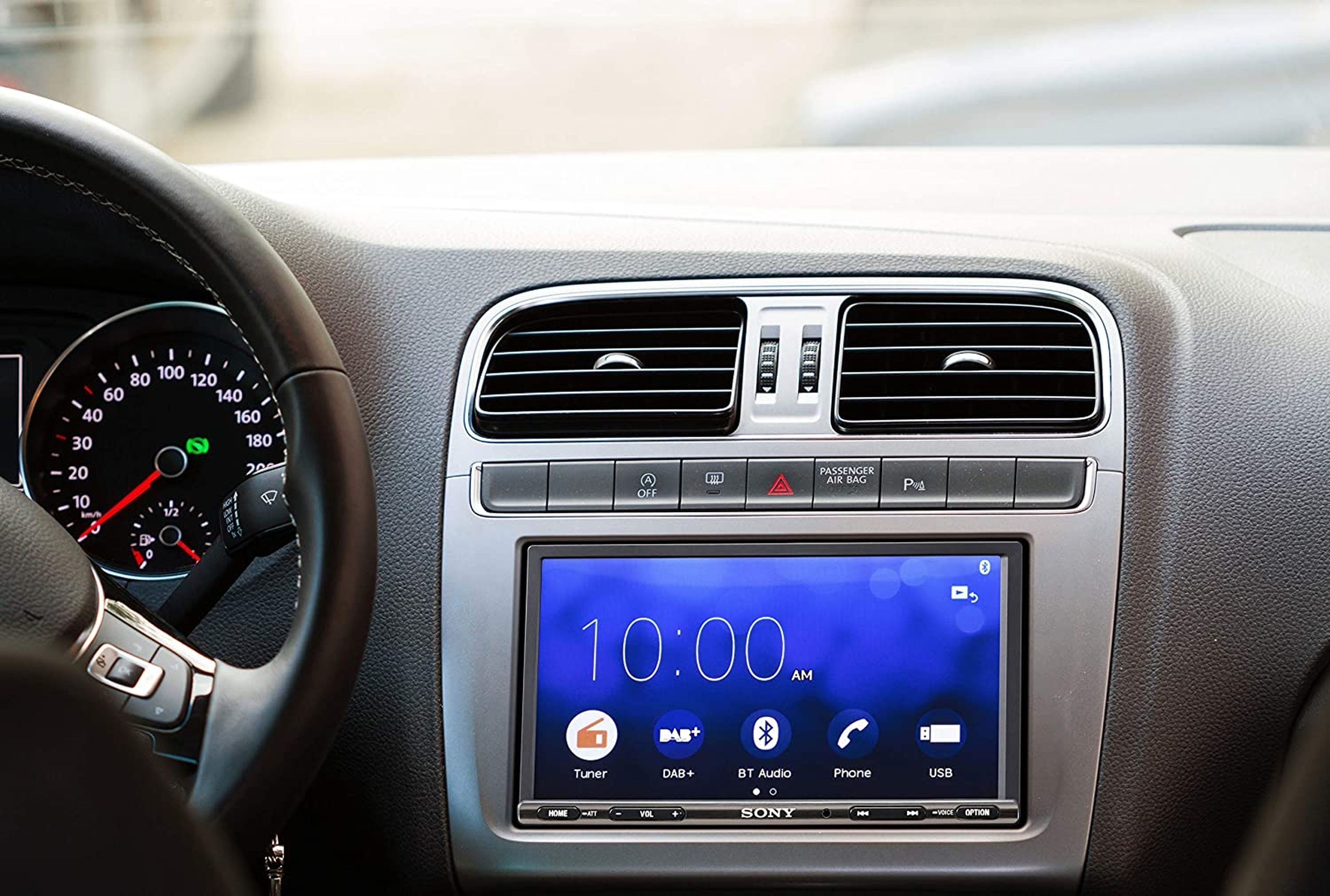 La mejor radio para el coche que puedes comprar es de Sony, con Apple  CarPlay y Android Auto, por 315 euros en