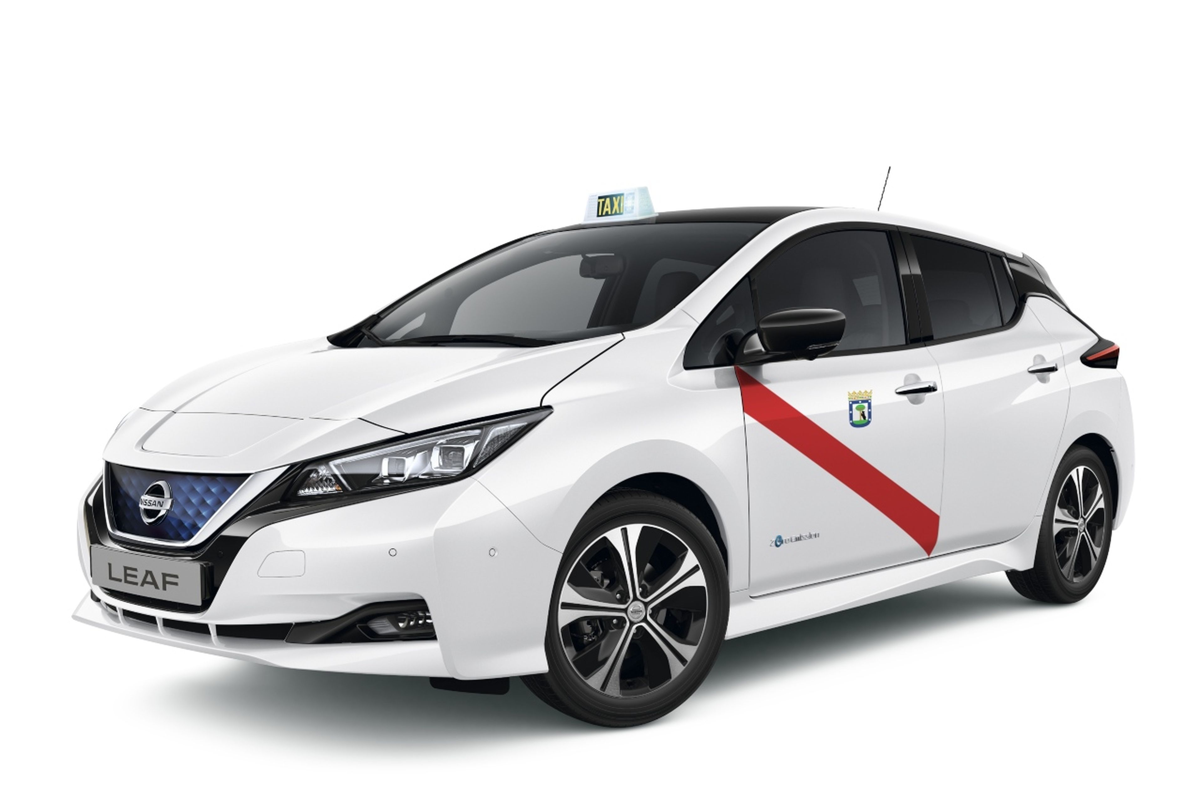 Taxi eléctrico ahorra 13.000 euros Leaf