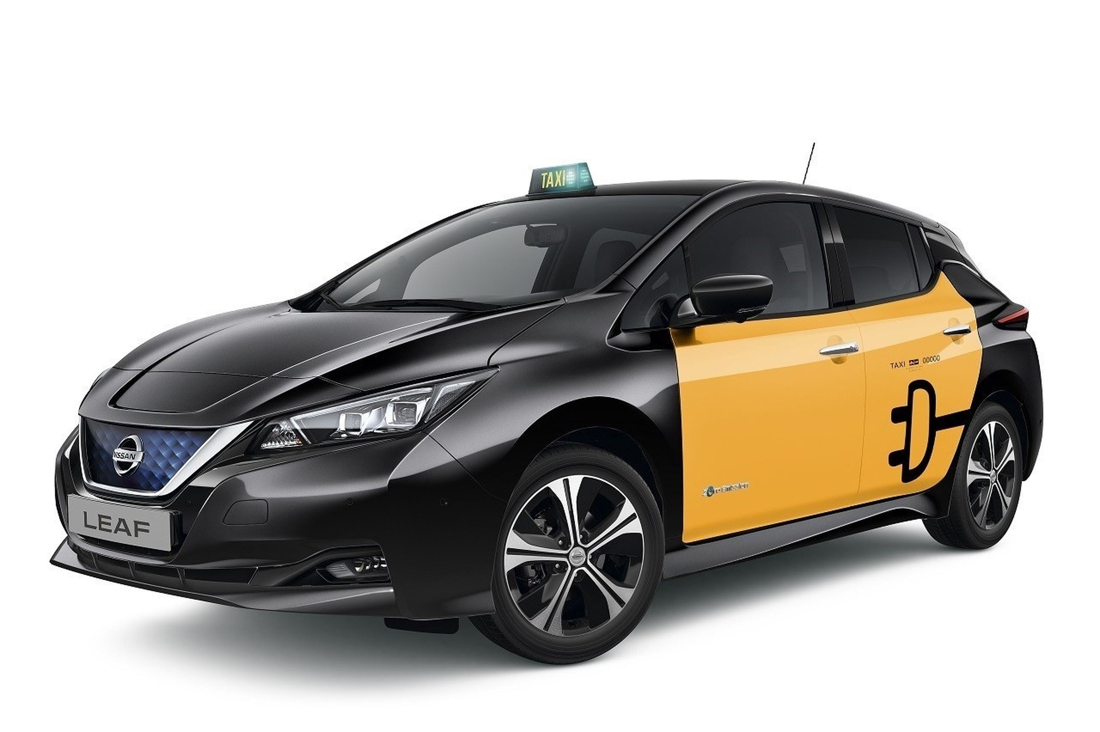 Taxi eléctrico ahorra 13.000 euros Leaf Bcn