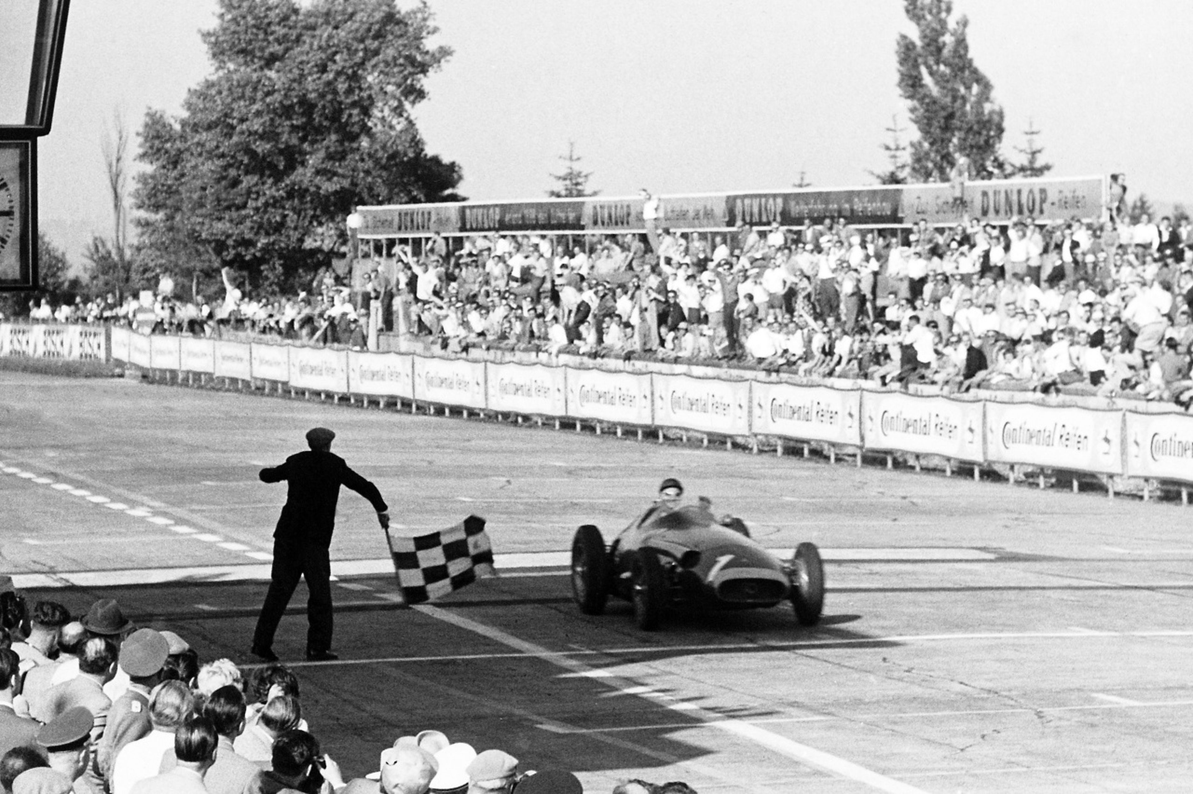 Juan Manuel Fangio en 1957