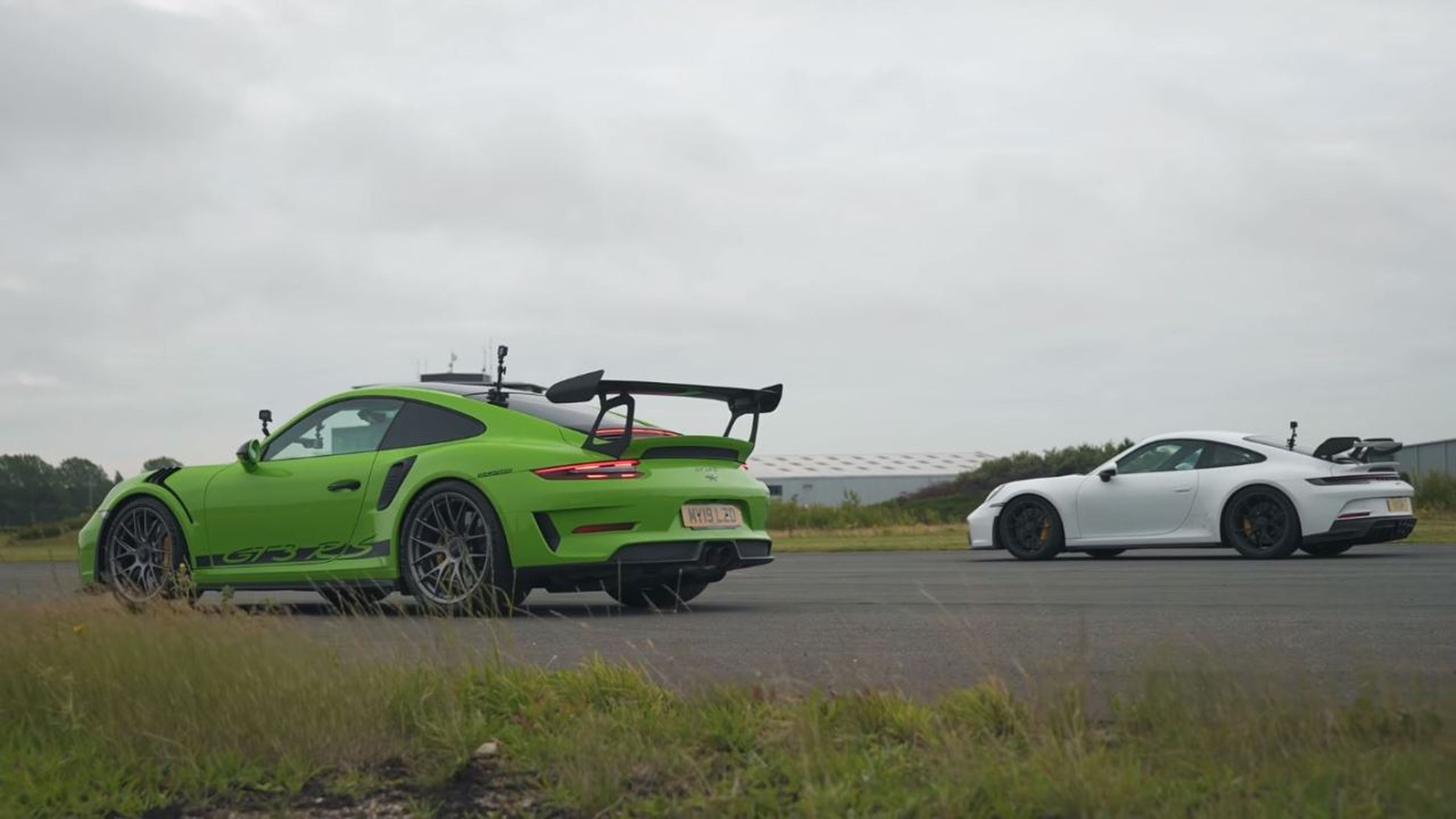 Porsche 991.2 GT3 RS vs Porsche 992 GT3