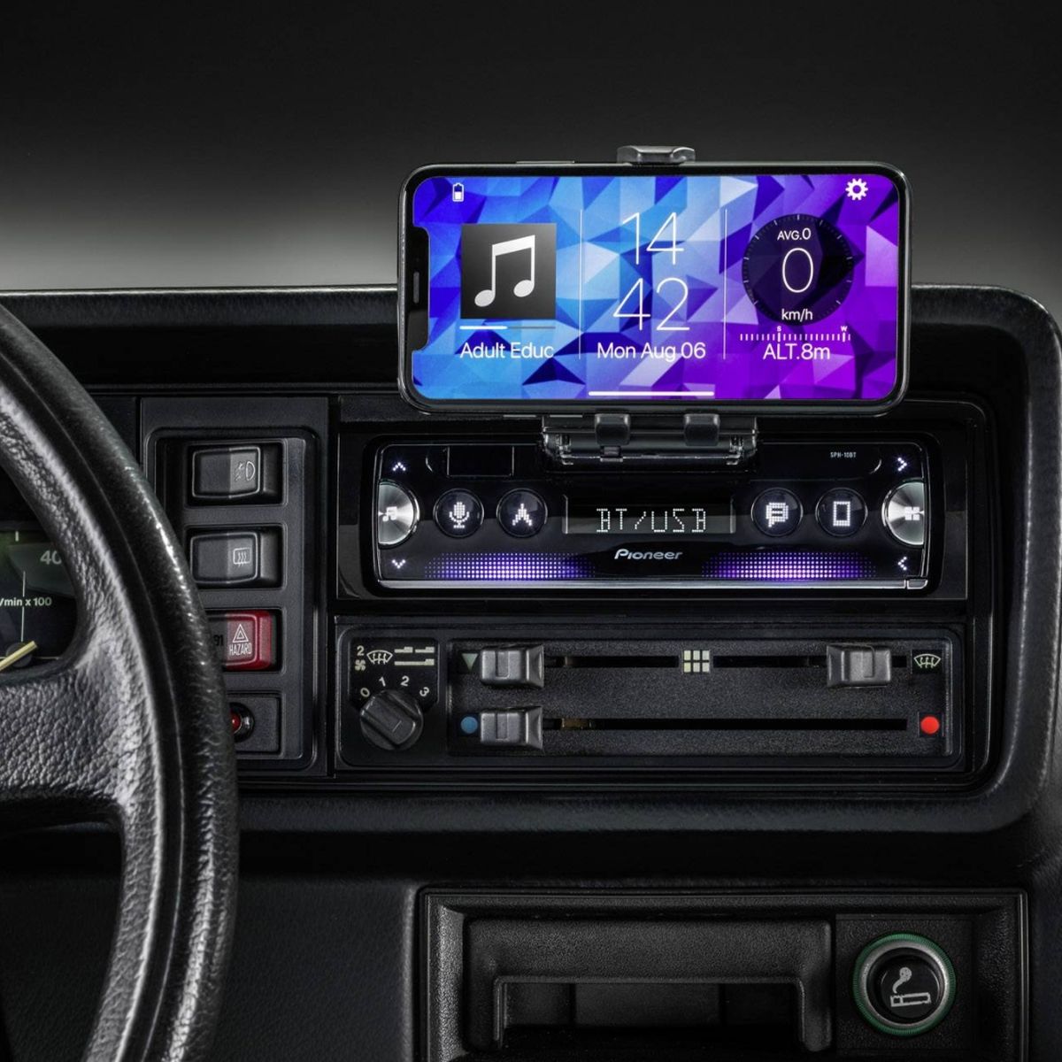 Esta radio para coche Pioneer con dock para móvil podría ser lo mejor para  evitar las nuevas multas de la DGT