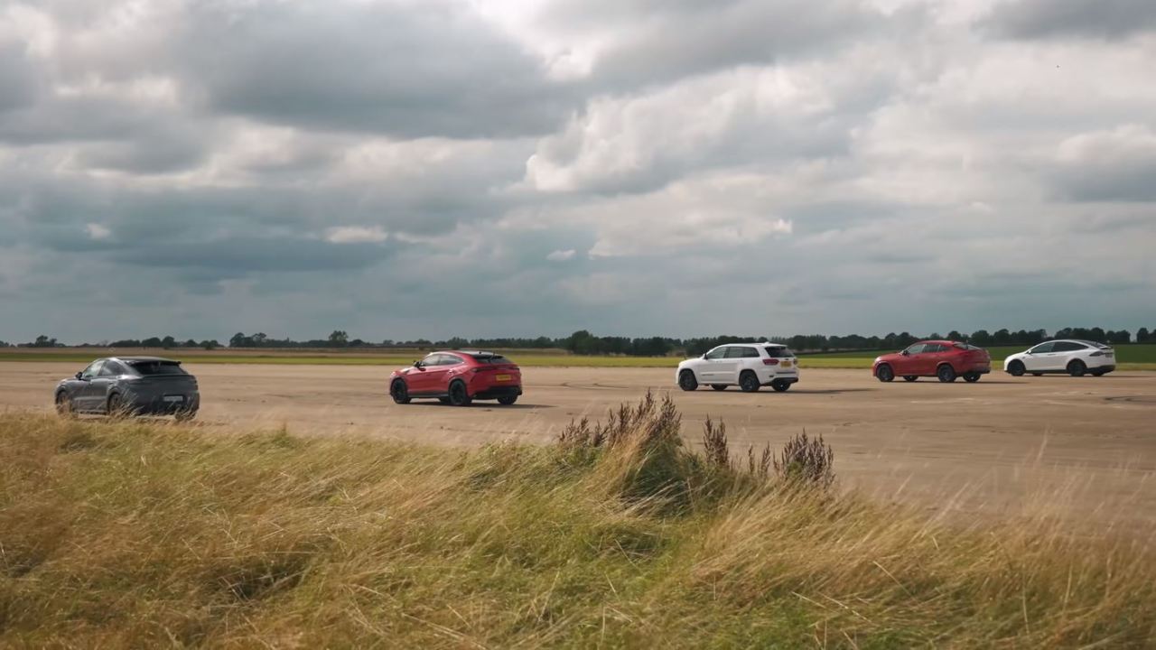 Vídeo: Lamborghini Urus vs BMW X6 M vs Porsche Cayenne Turbo GT vs Tesla  Model X vs Jeep Grand Cherokee Trackhawk -