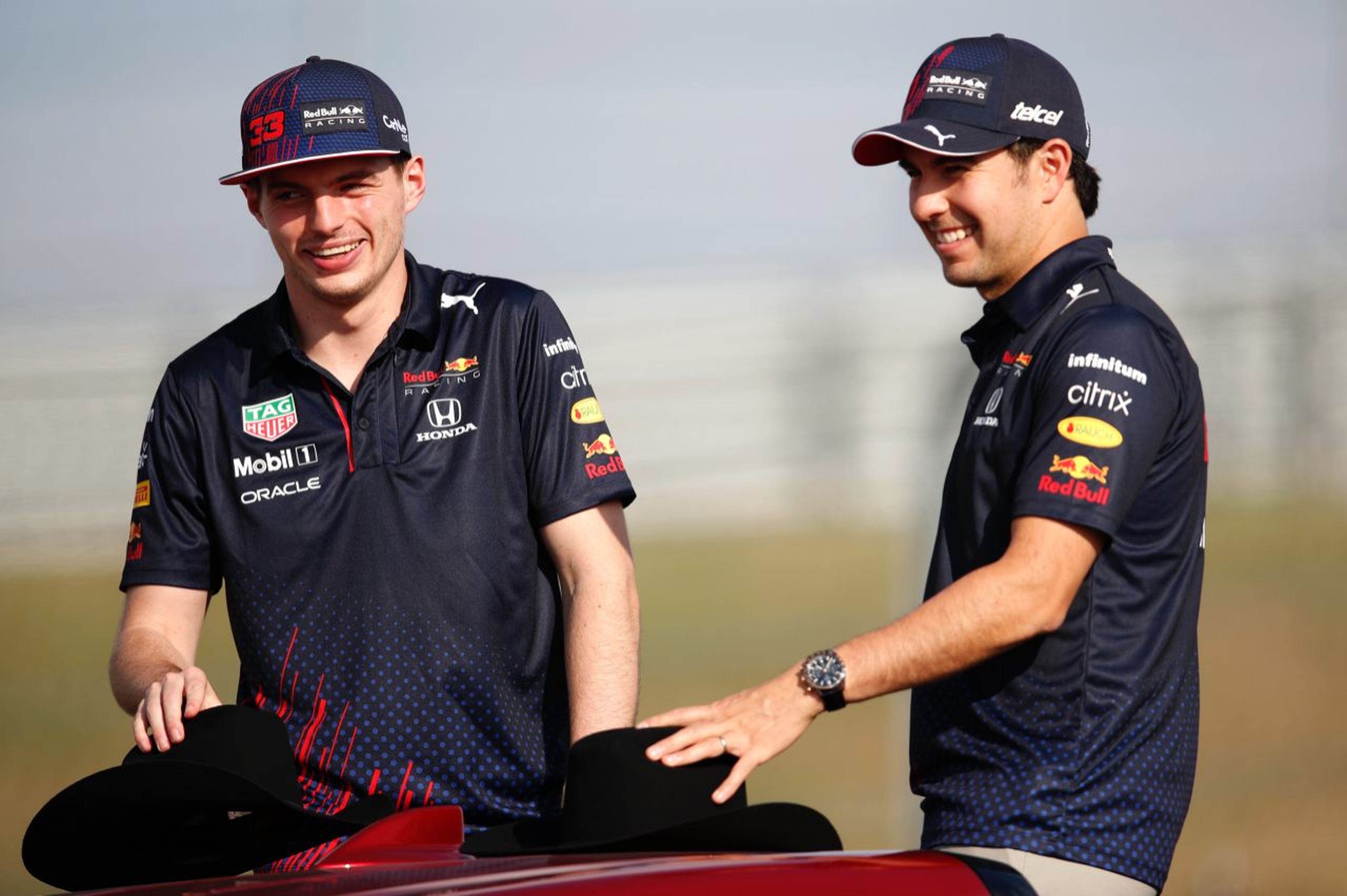 Max Verstappen y Sergio Perez