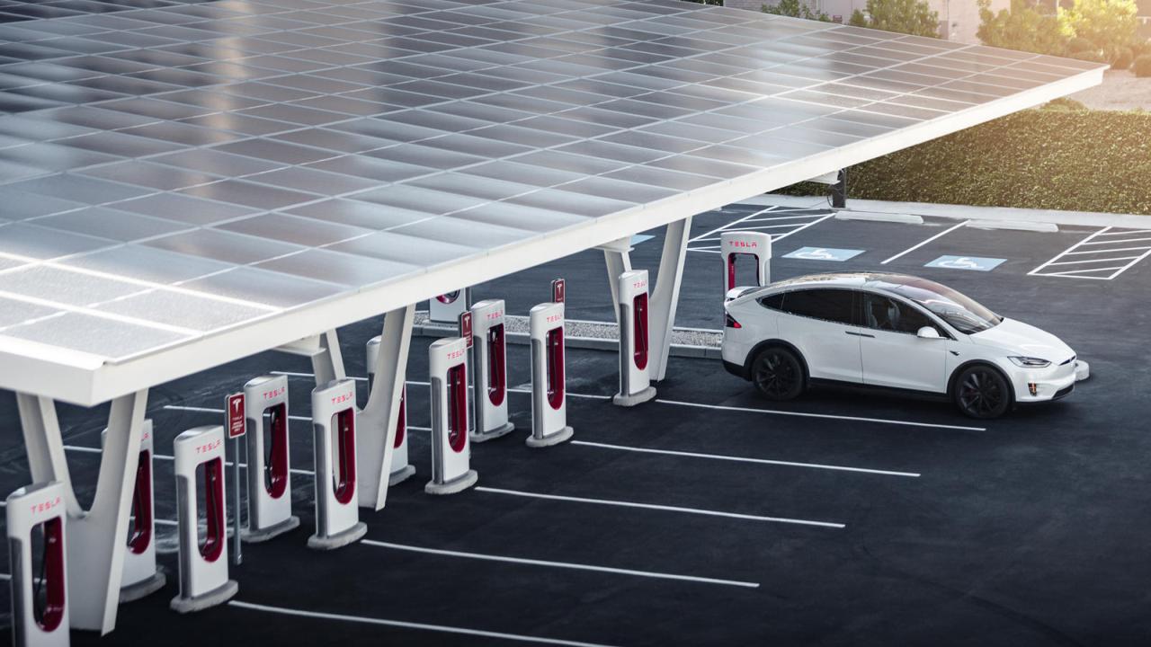 Tesla abre sus supercargadores para coches eléctricos al resto del mundo --  Coche eléctrico -- Autobild.es