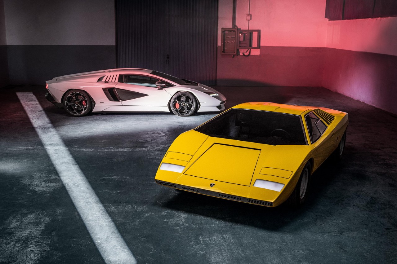 Casi todos los compradores del nuevo Lamborghini Countach tienen también el  original -