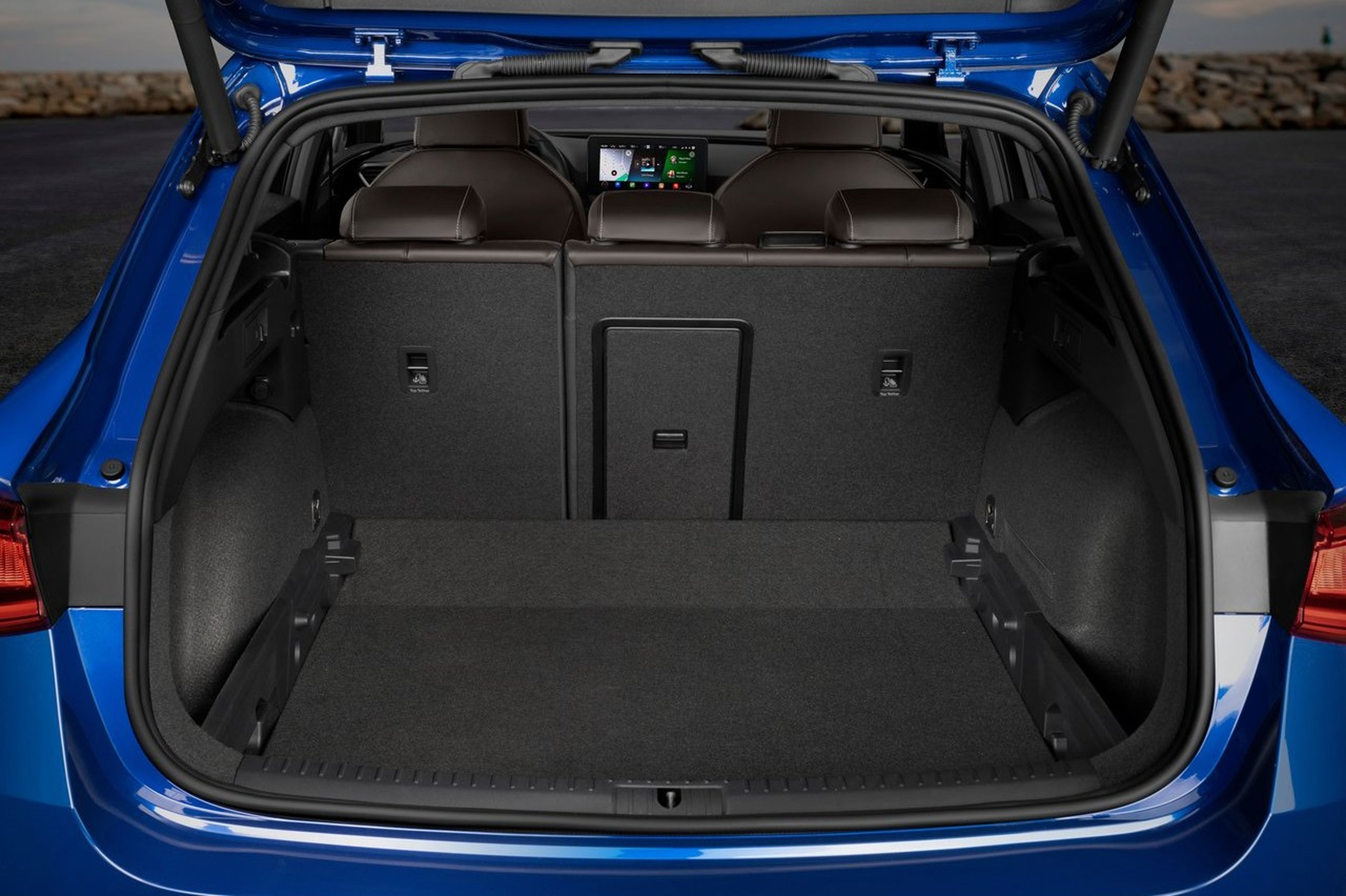 El maletero del León ST ofrece 620 litros de capacidad