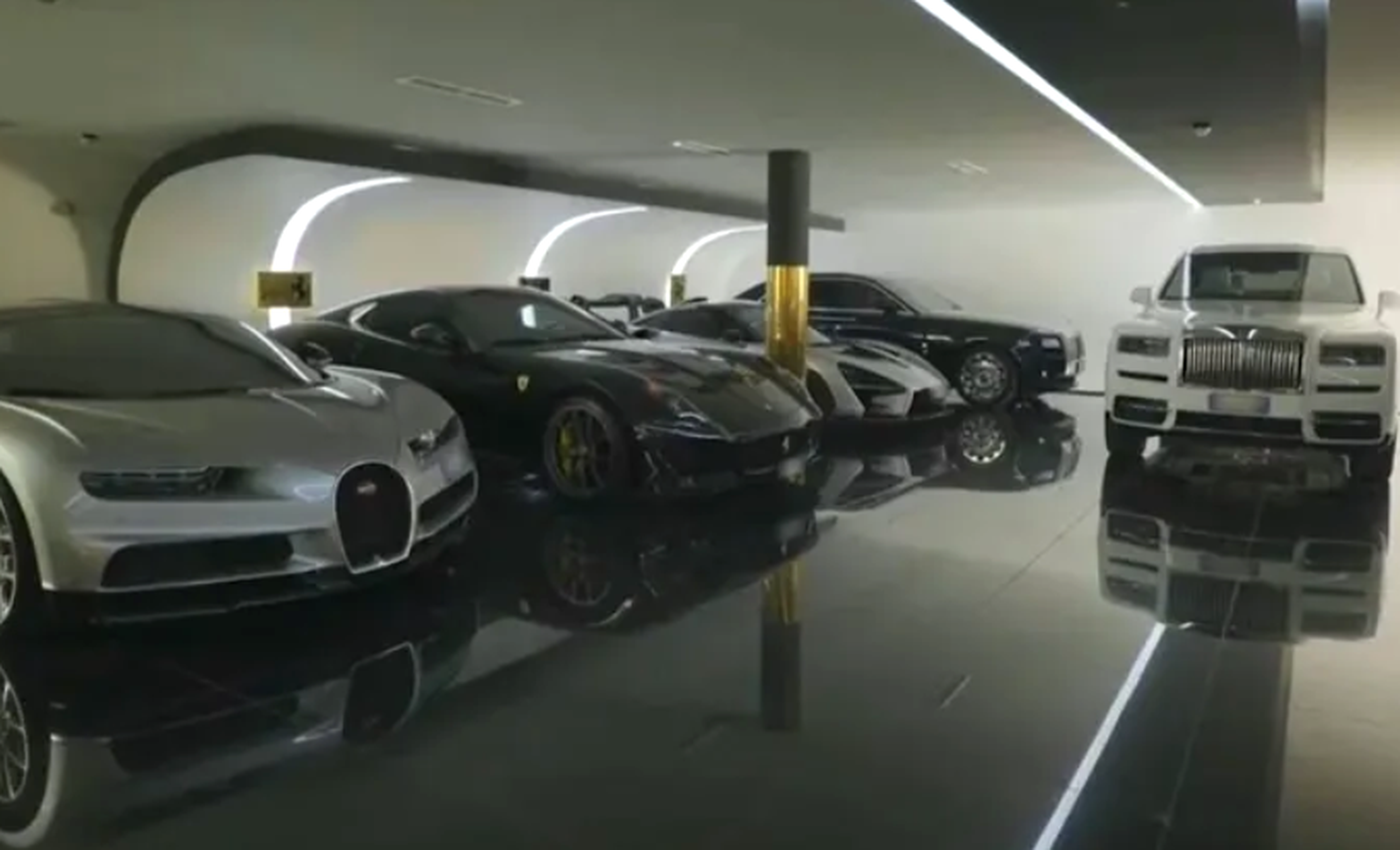 Los 10 coches más caros de la colección de coches de Cristiano Ronaldo