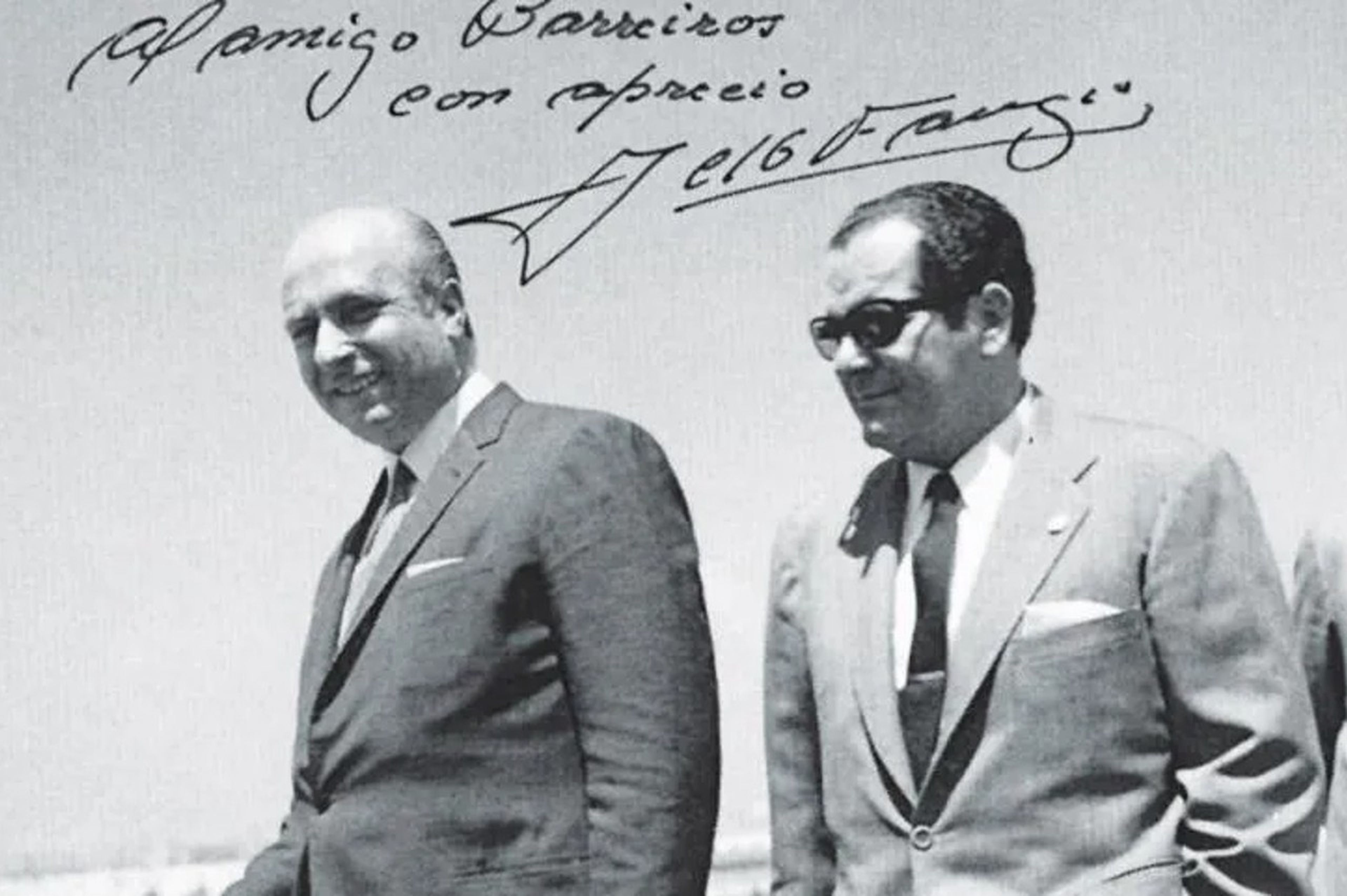 Una foto de Barreiros junto a Juan Manuel Fangio.