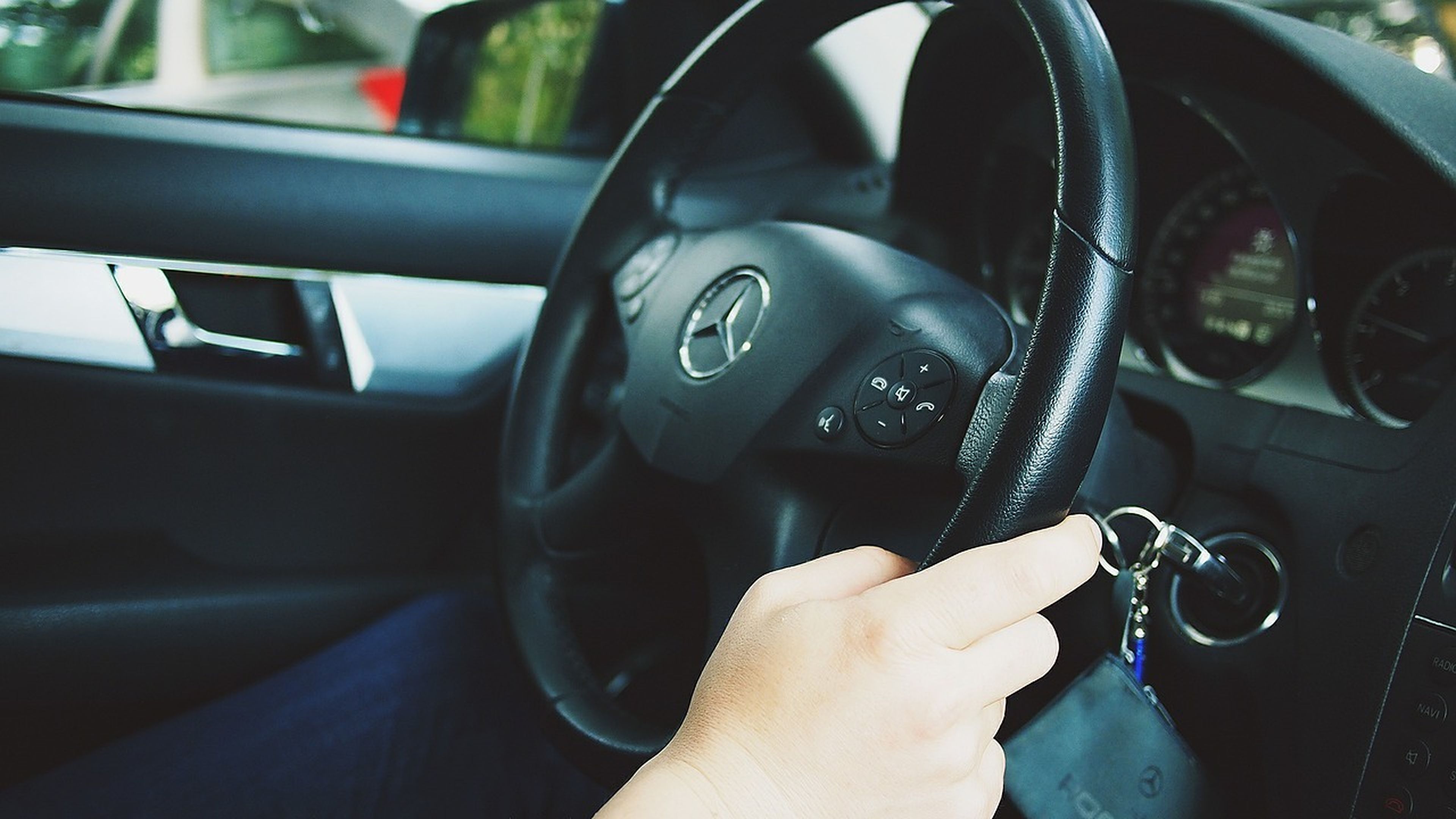 Un estudio asegura que el interior de un coche puede estar más sucio que un  inodoro