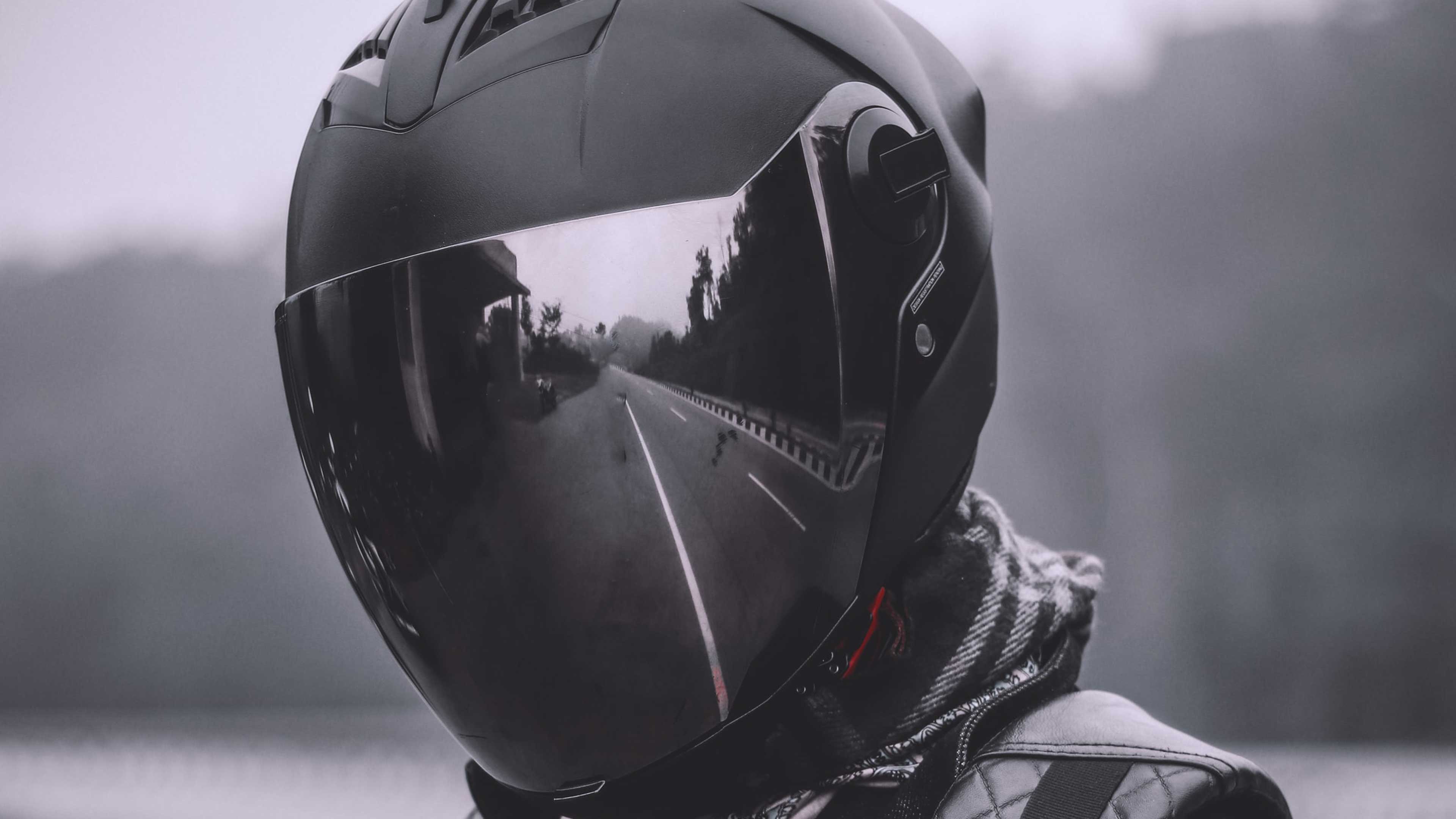 Mejores cascos moto para la y el frío que puedes estrenar en Tecnología -- Autobild.es