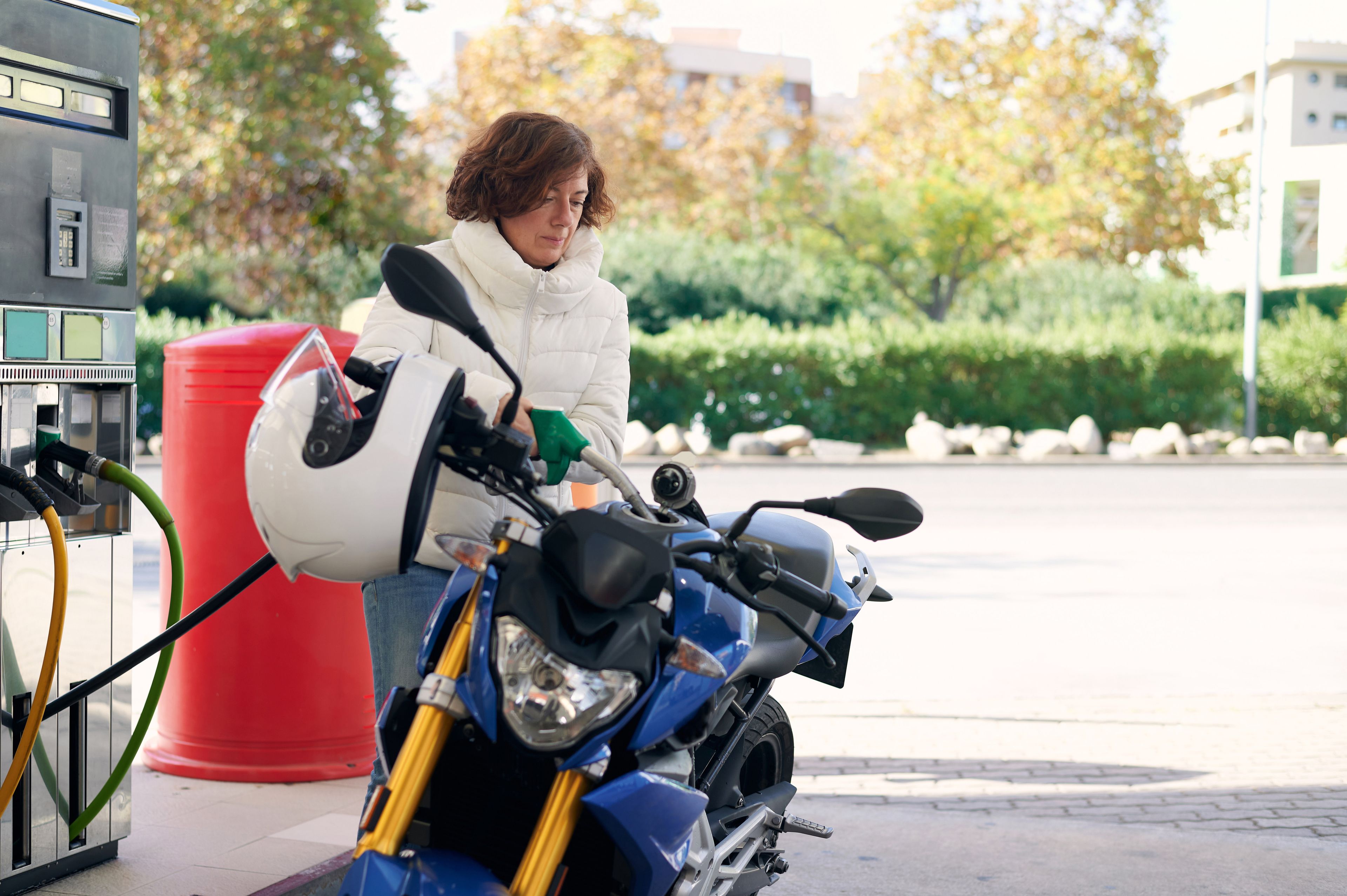 Ahorrar gasolina en moto