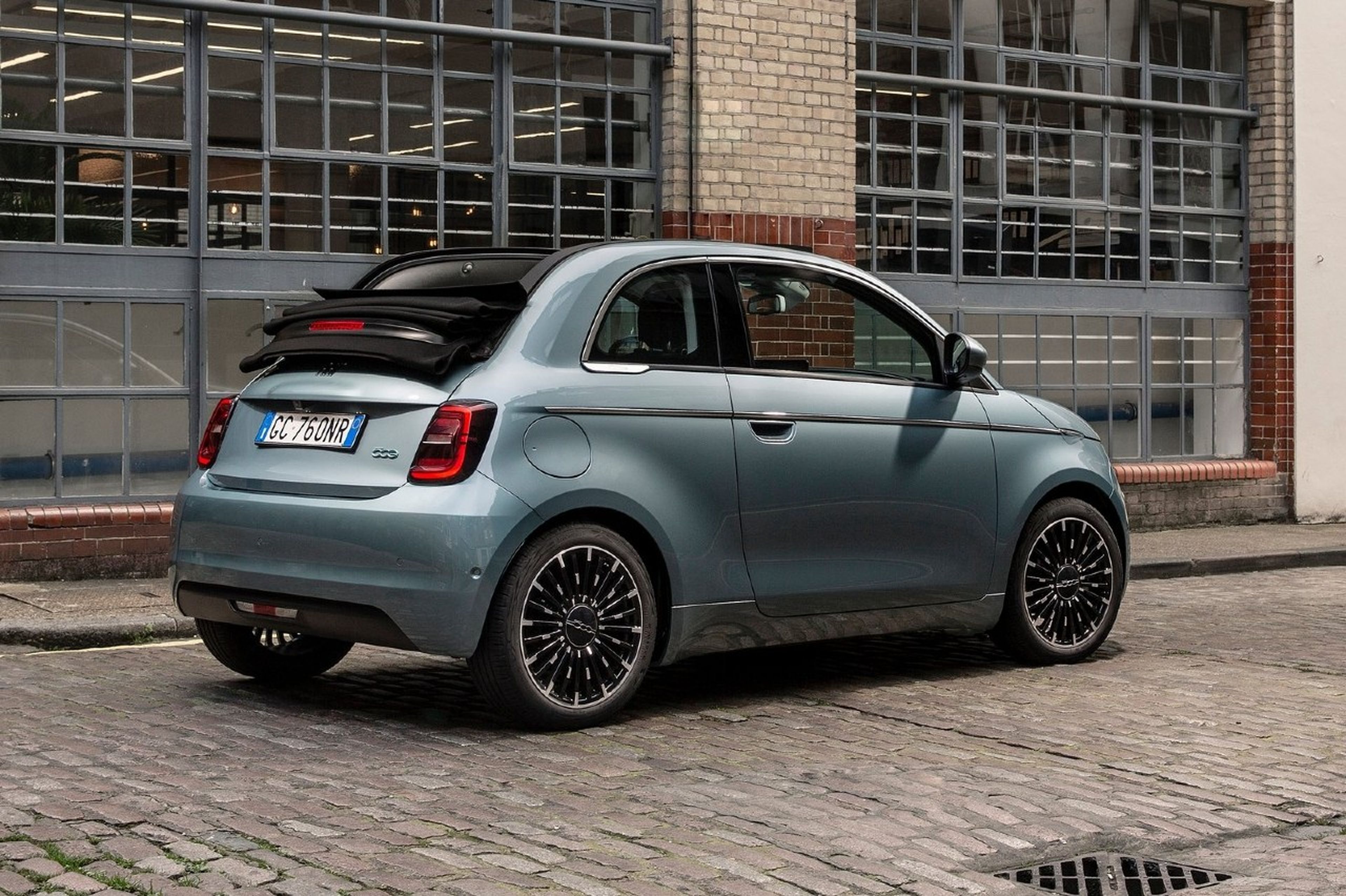 Fiat 500 descapotable 2022