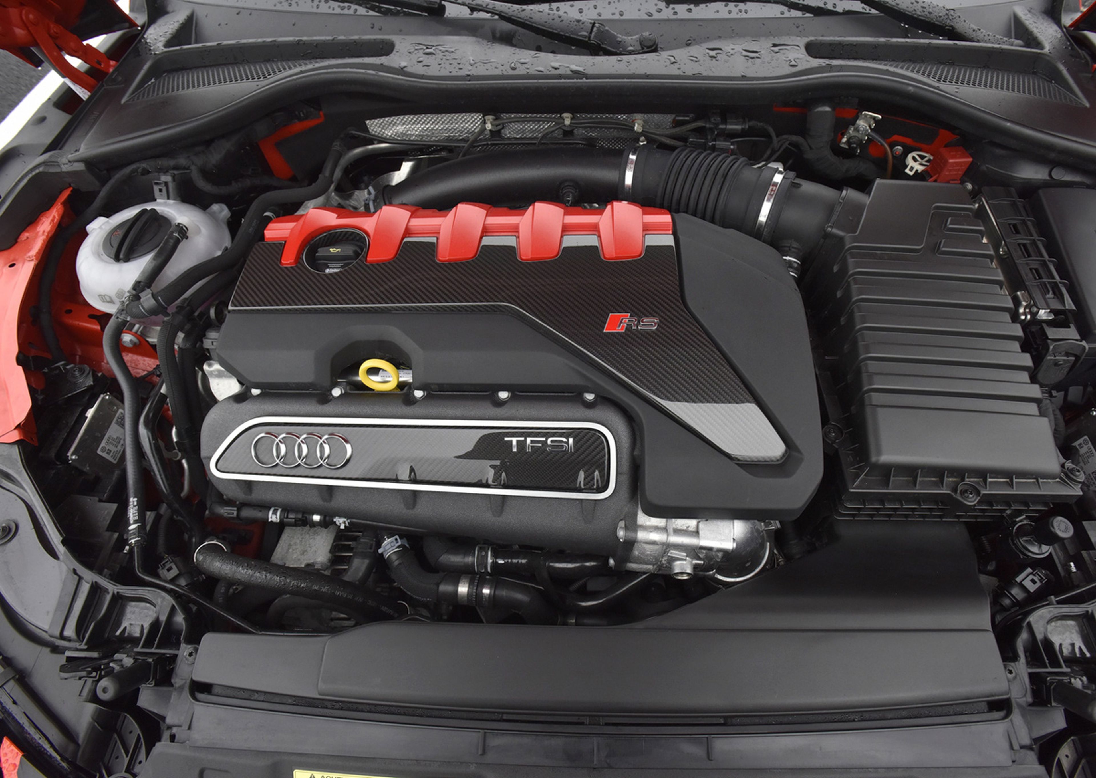 Motor 2.5 TFSI de 400 CV del Audi TT RS