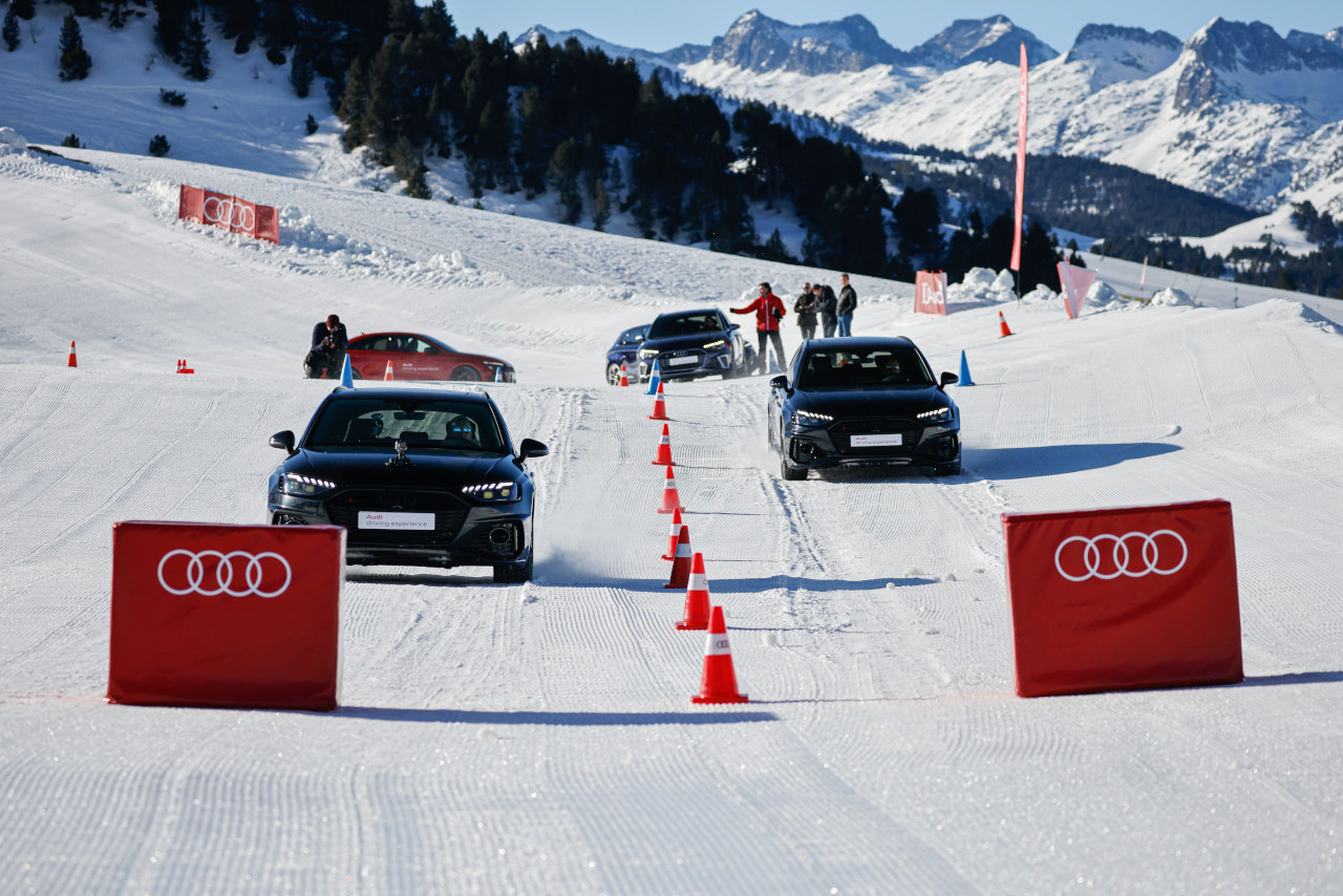 Pruebas de frenada total en la Winter Audi Driving Experience