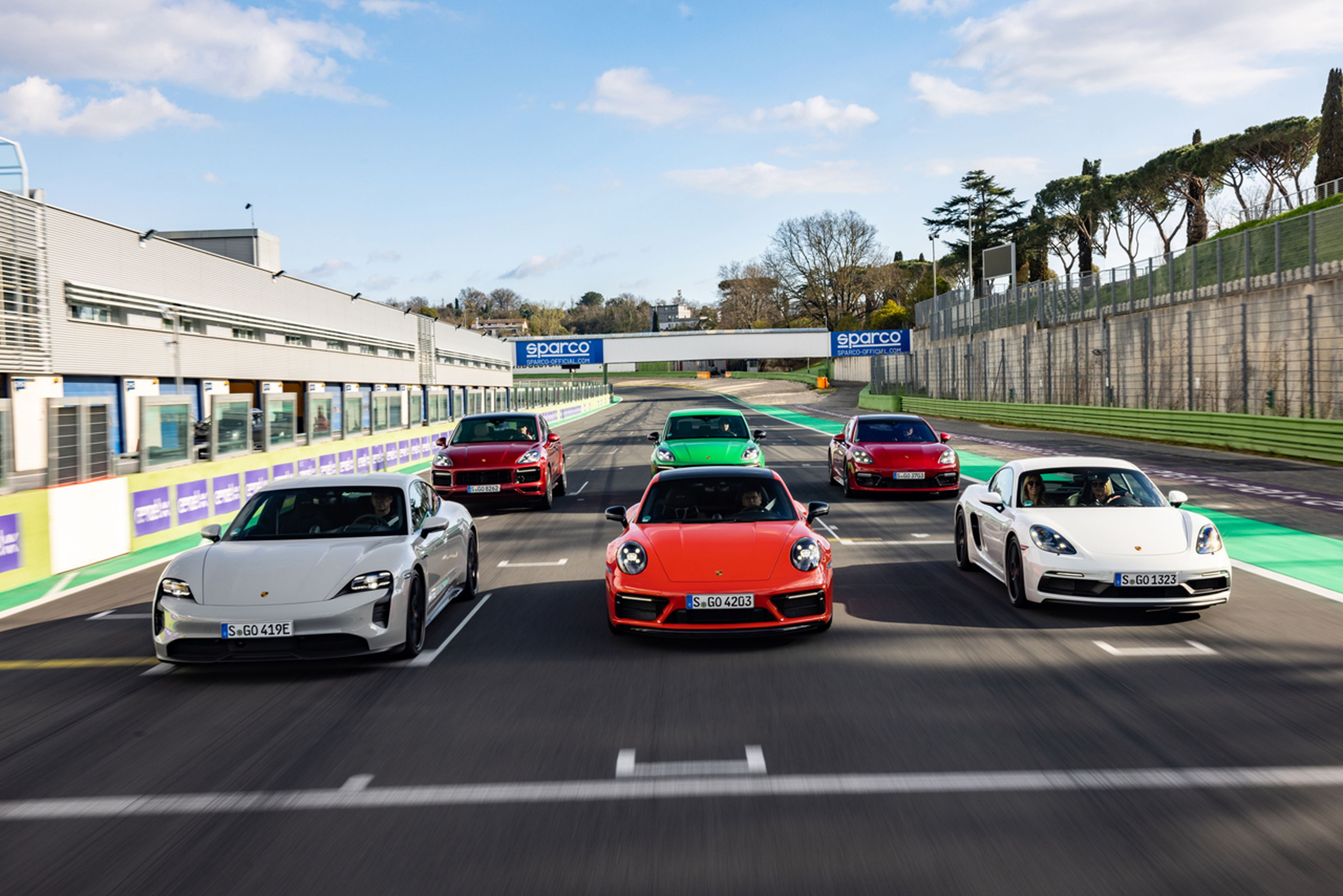 Todos los Porsche GTS a prueba