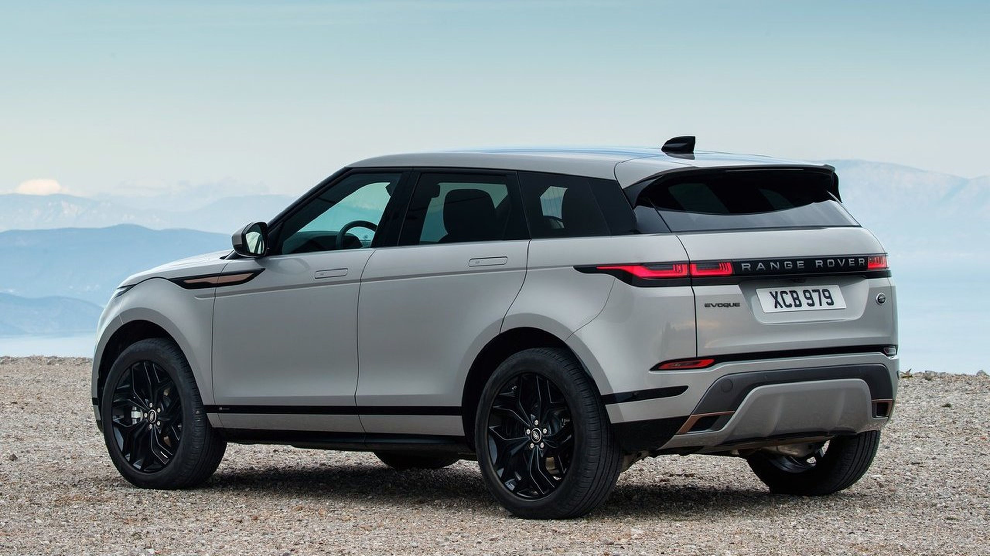 Range Rover Evoque 2022, cinco virtudes y dos defectos