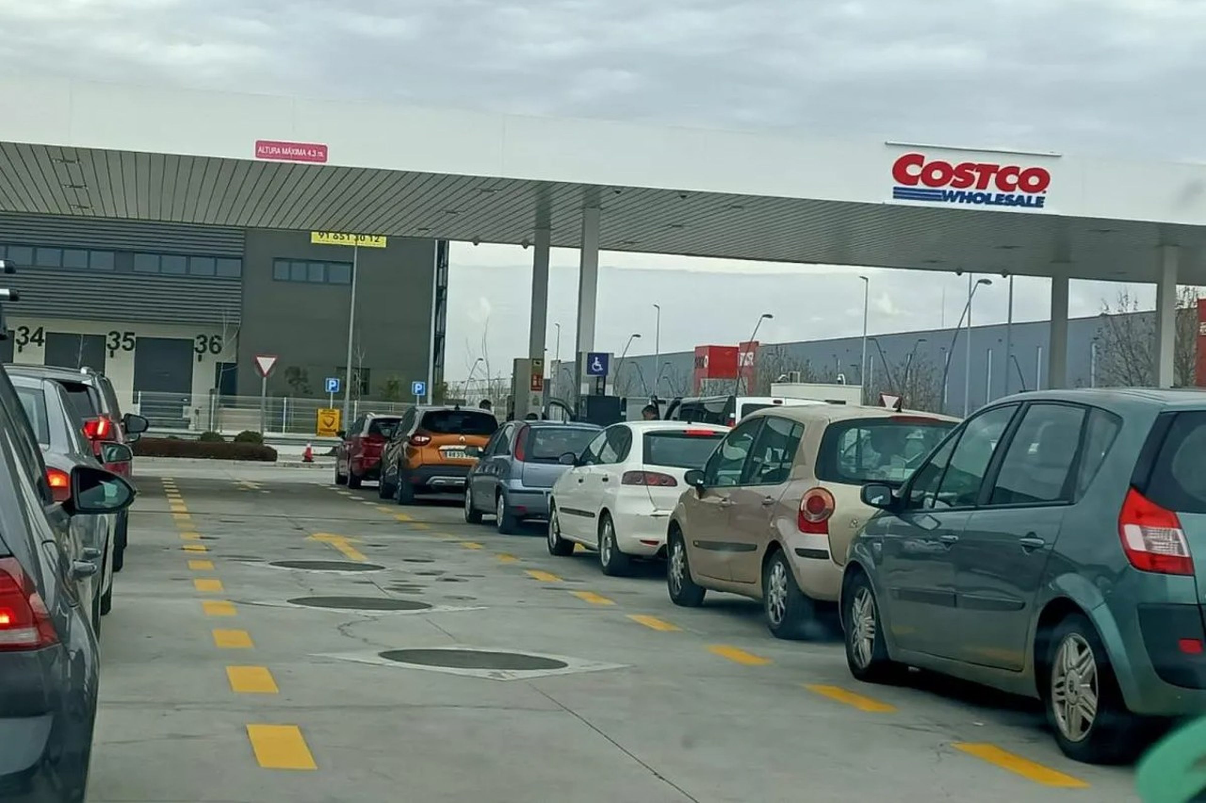 Precio de la gasolina en las gasolineras Costco de España