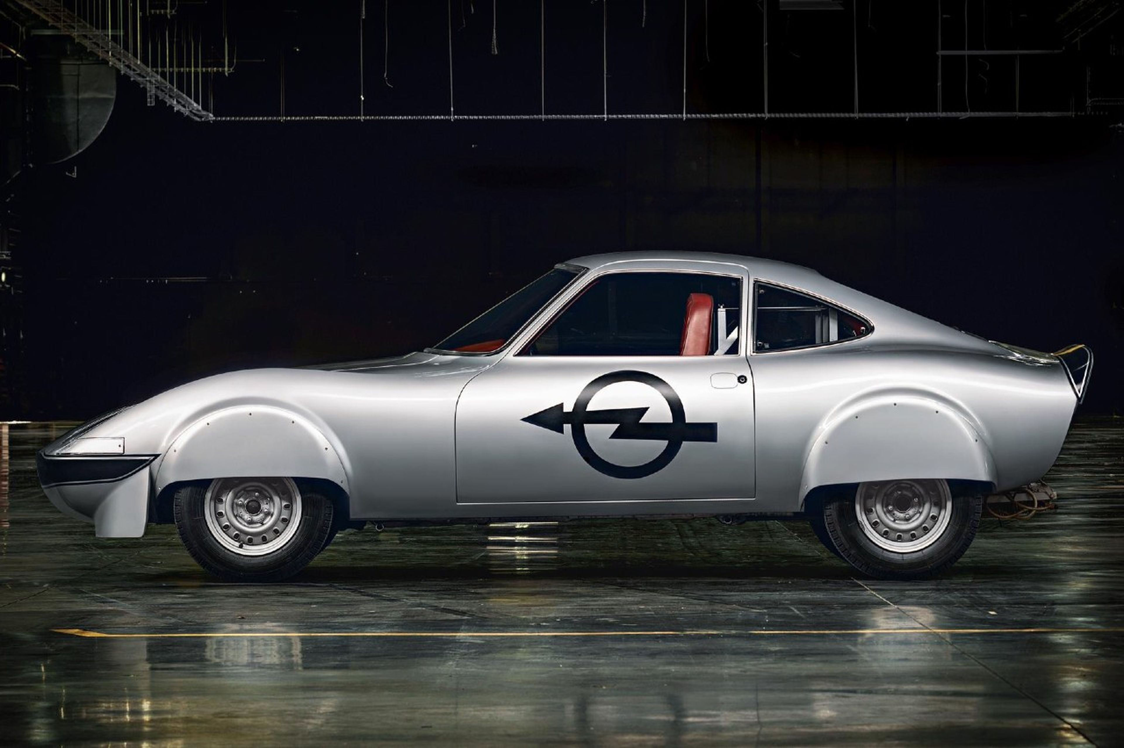 Coches míticos solo para verdaderos amantes del motor, Opel GT