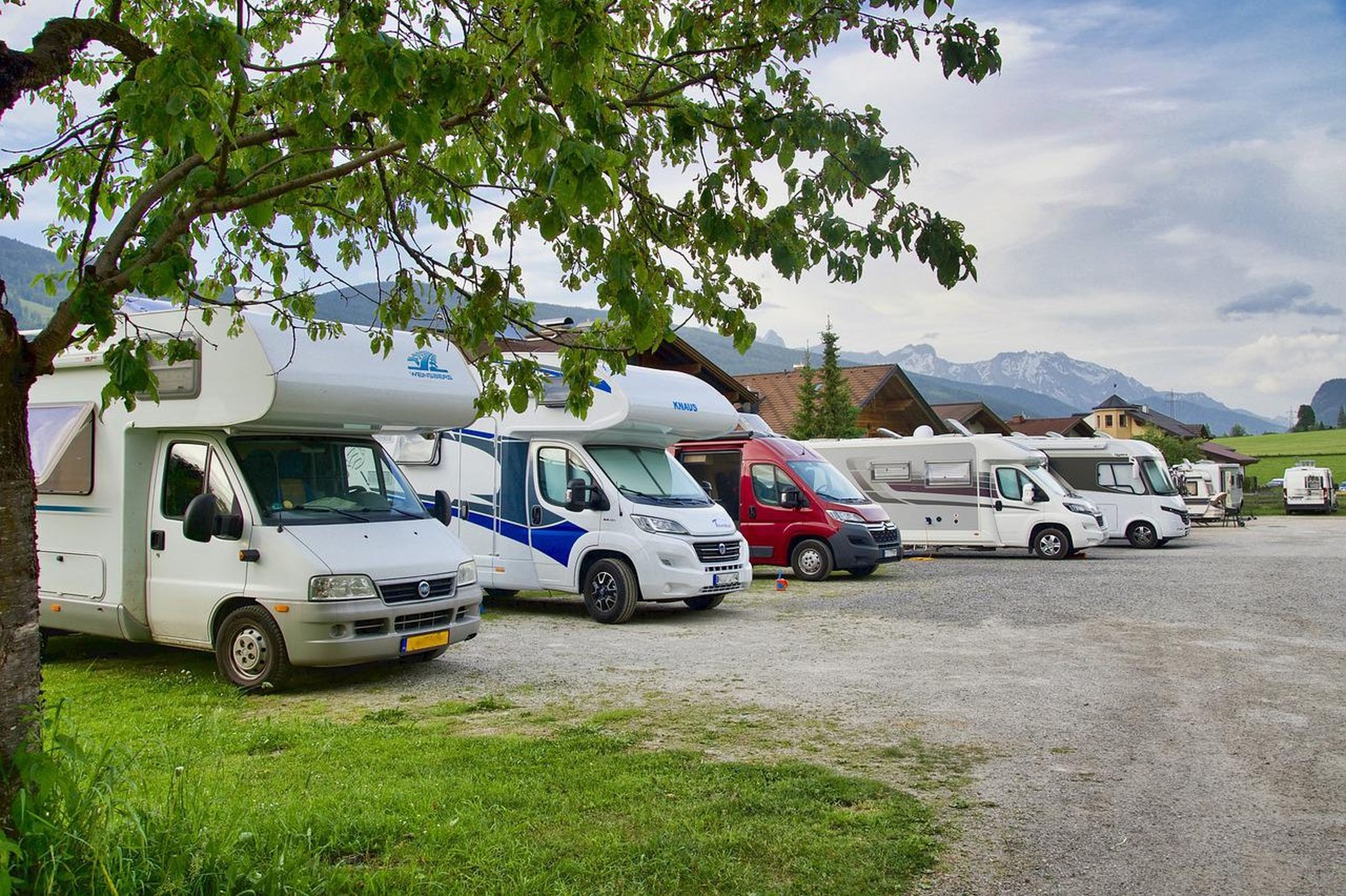 La DGT se moja para este verano y elige entre Camper, caravana y autocaravana