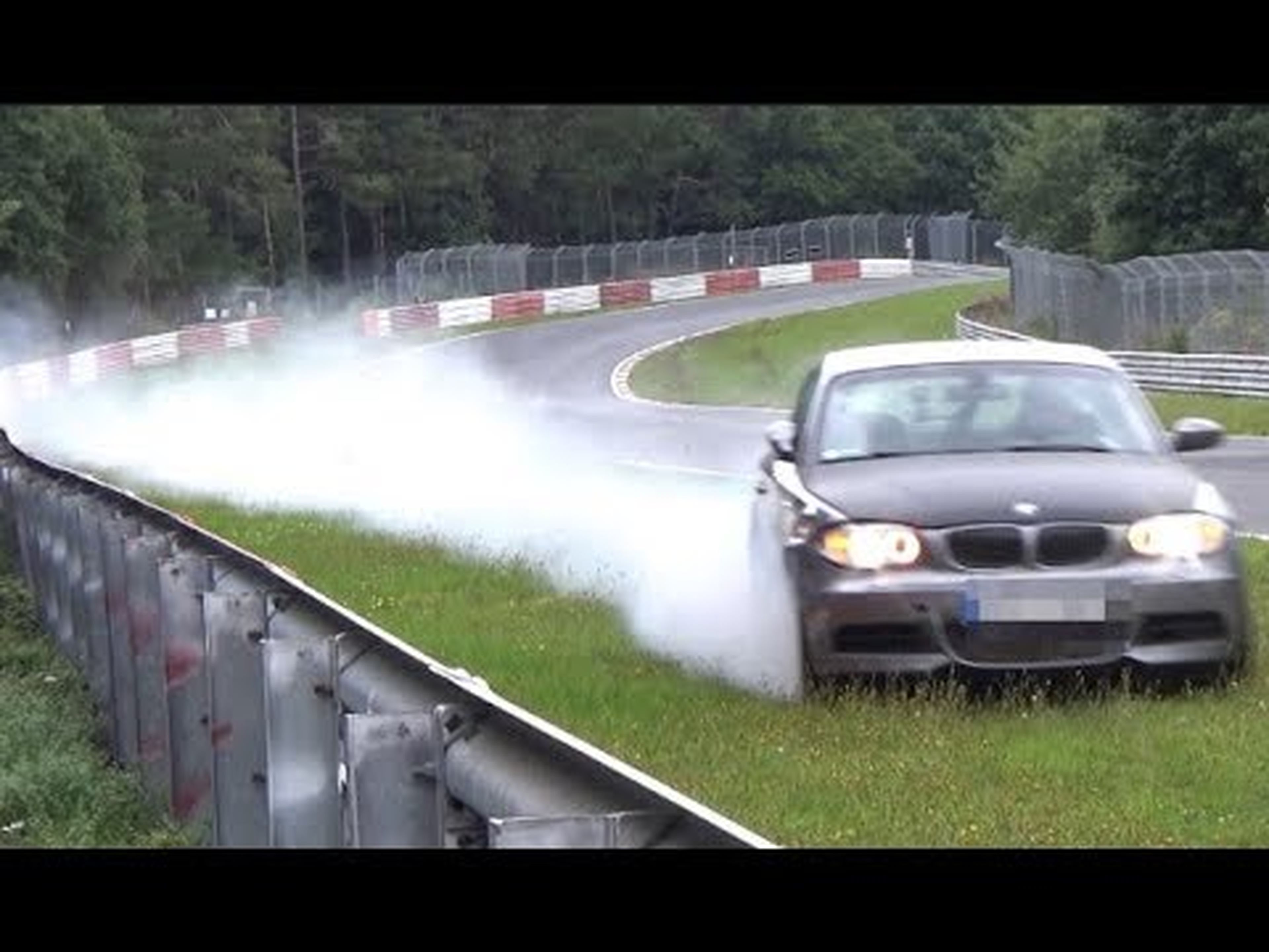 Nordschleife Hard Highspeed Crash BMW 135i 02 08 2017 - Nürburgring Touristenfahrten