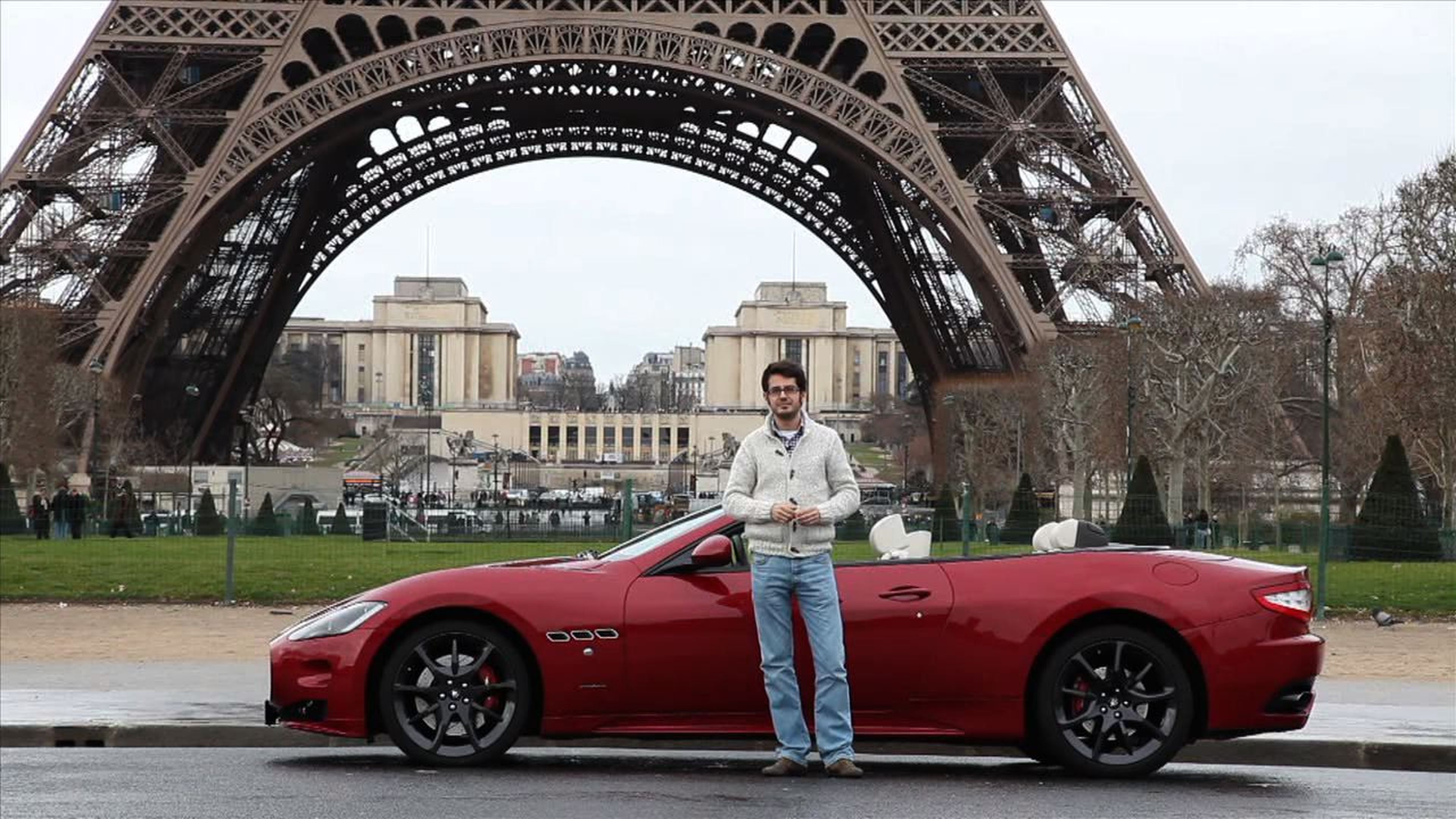 De París a Cádiz en un Maserati GranCabrio Sport
