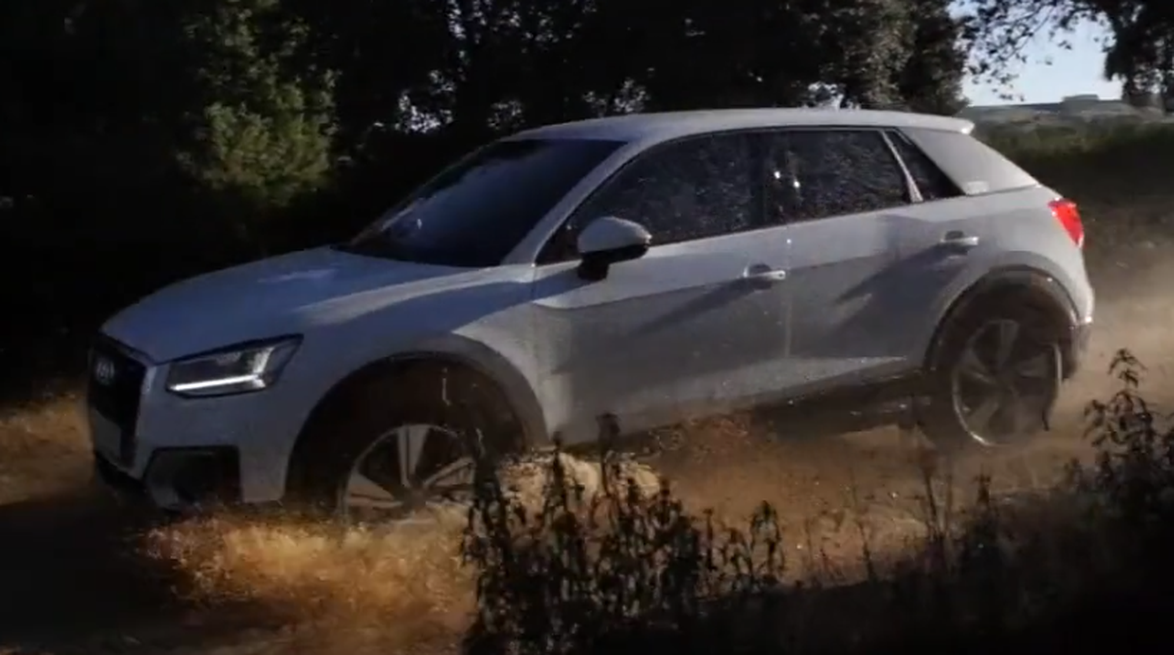 Prueba en VÍDEO: Audi Q2, ¿sobrevive al barro?