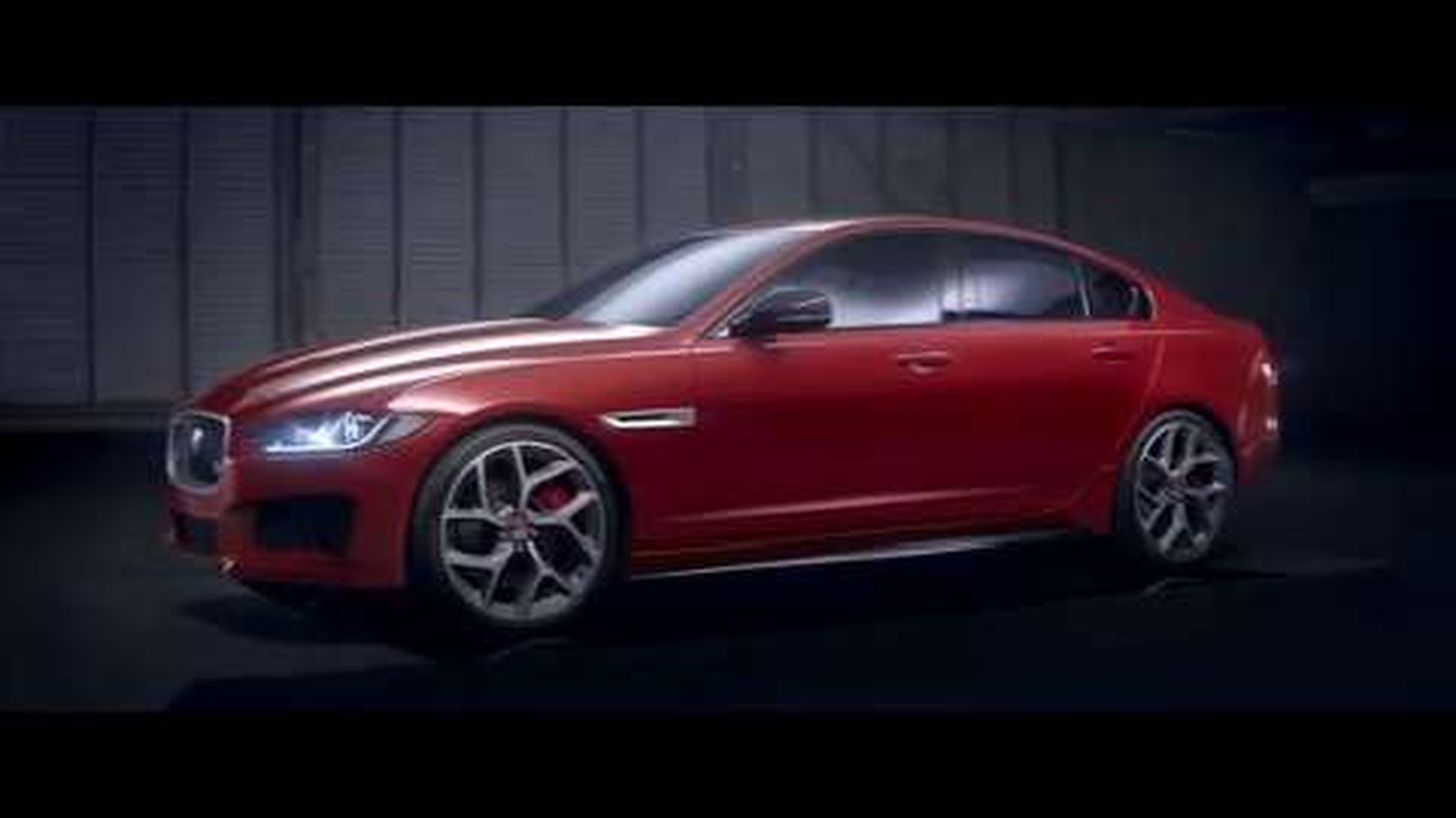 Así suena el Jaguar XE más deportivo